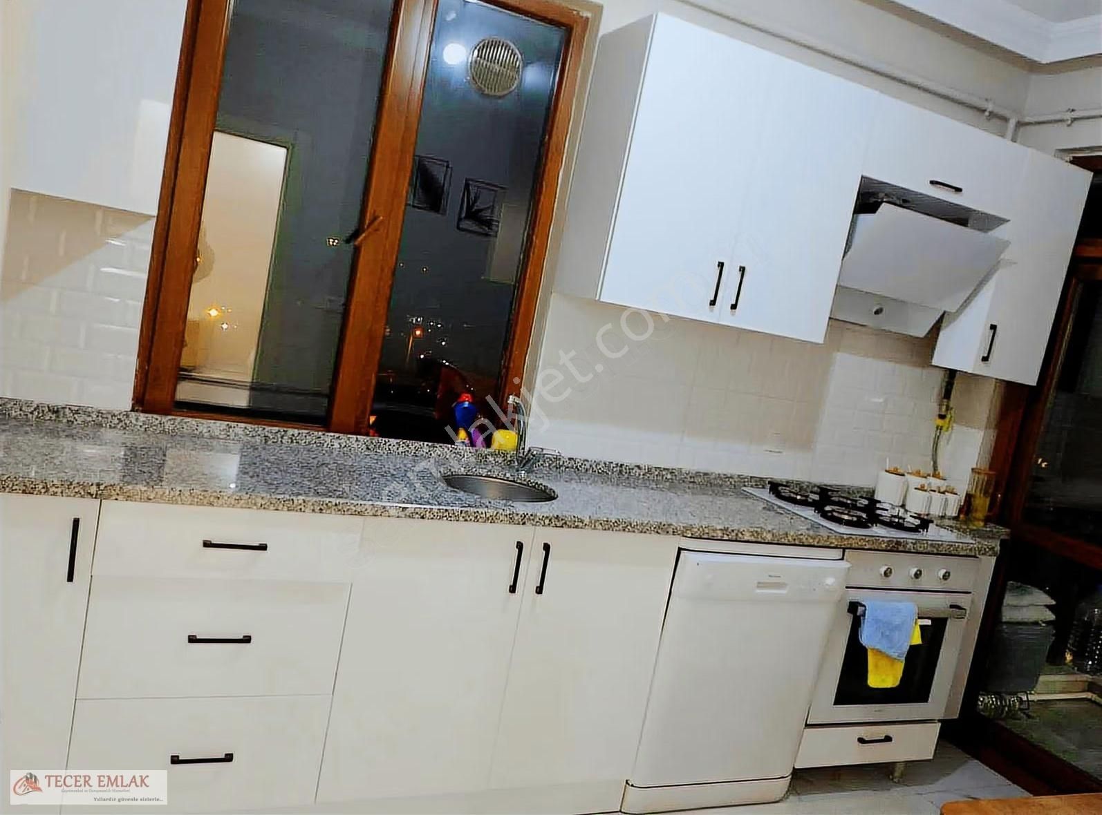 Düzce Merkez Yeni Bağlantı Üzerinde Satılık 3+1 Daire - Görsel 8