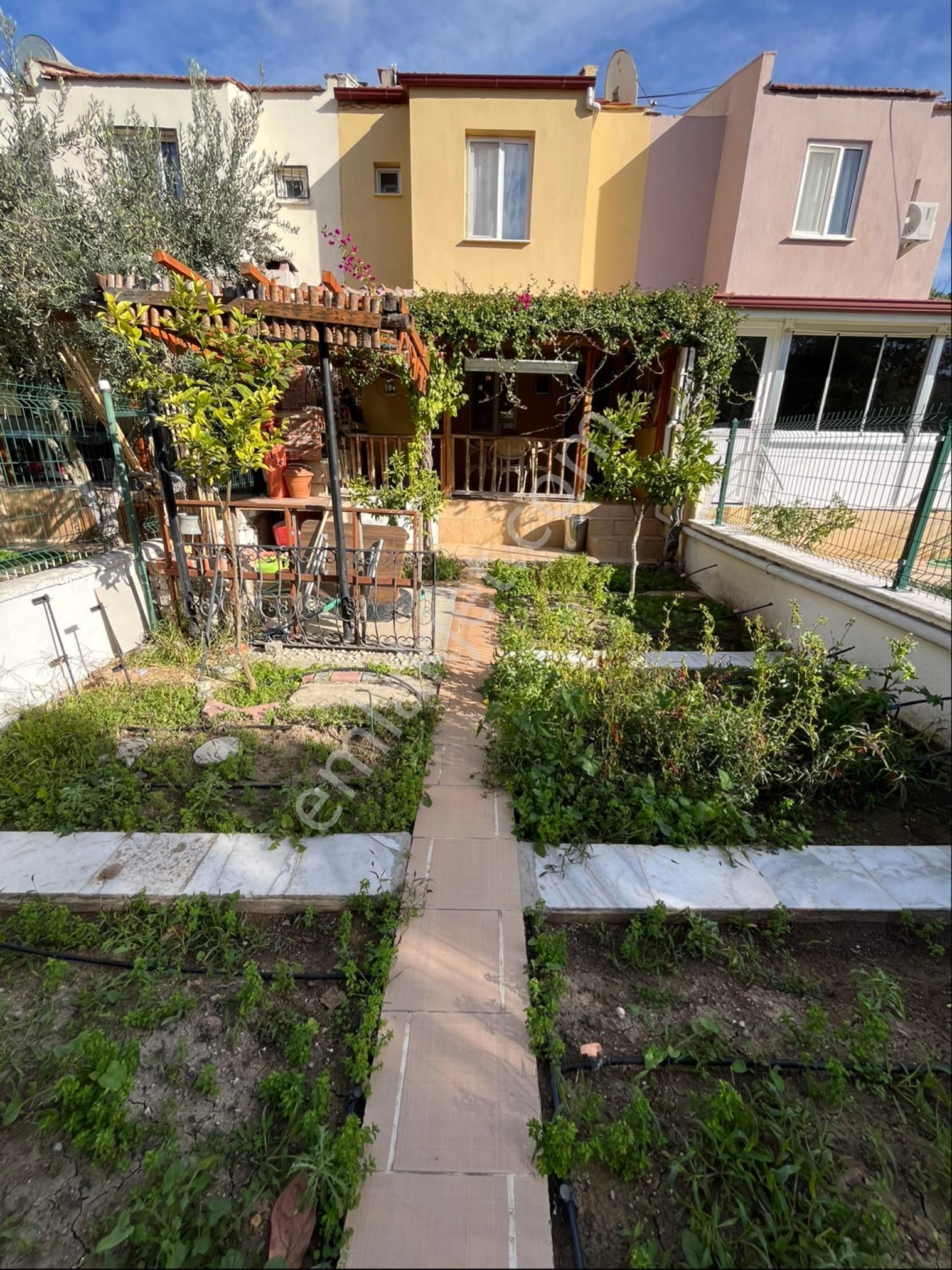 Dikili Bankacılar Sitesi Kaçırılmaz Fırsat - Görsel 10