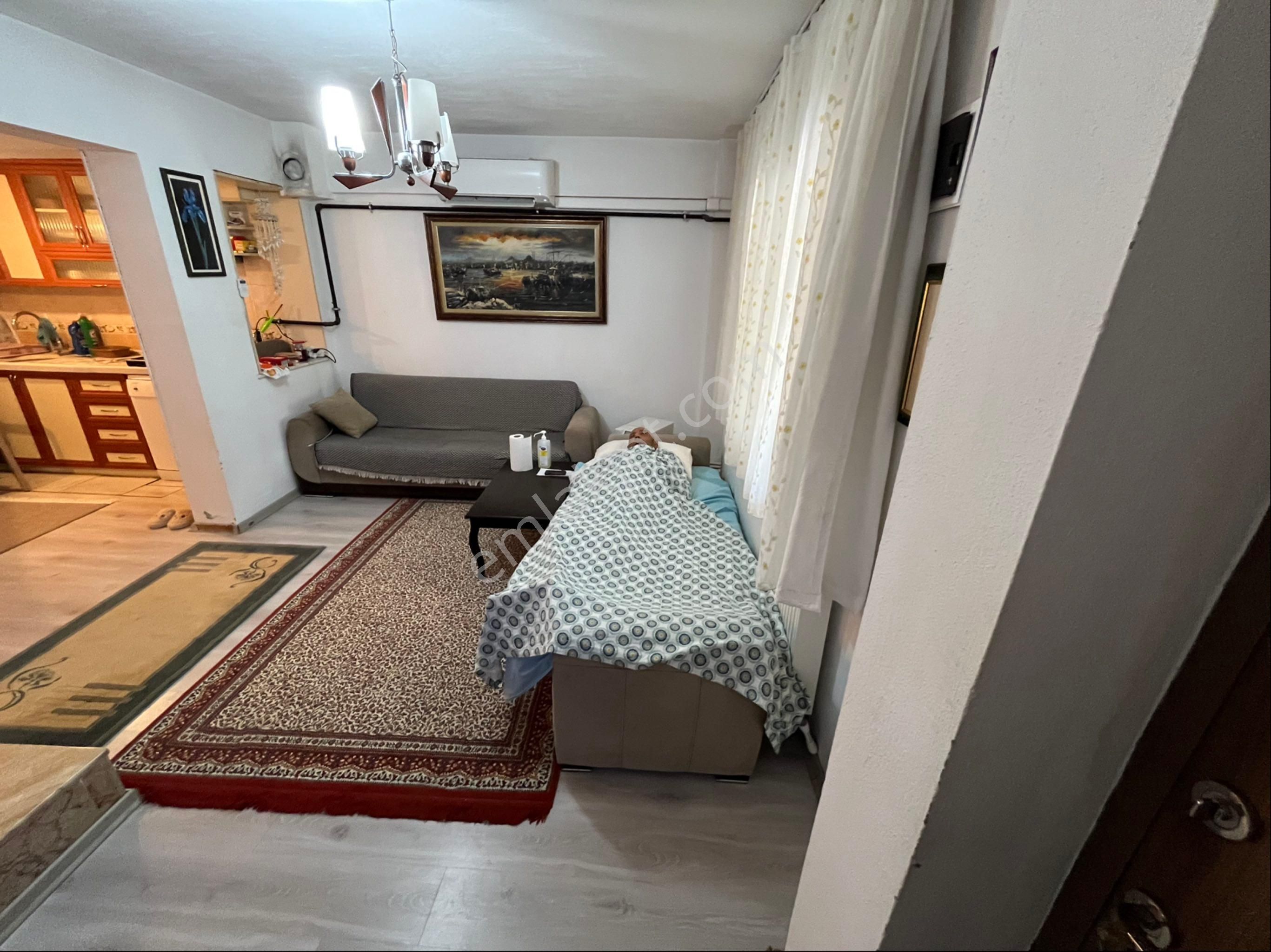 Dikili Bankacılar Sitesi Kaçırılmaz Fırsat - Görsel 5