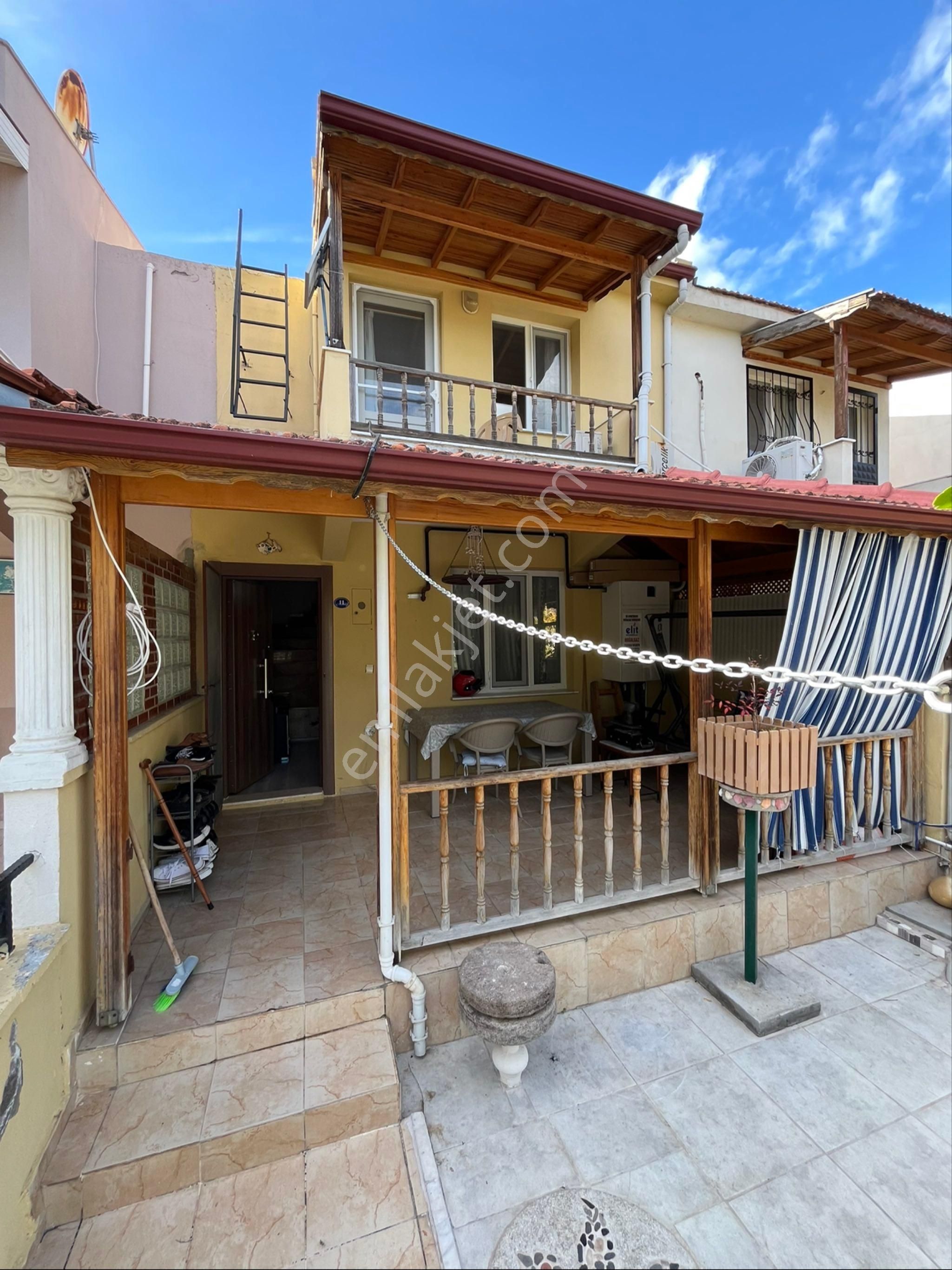 Dikili Bankacılar Sitesi Kaçırılmaz Fırsat - Görsel 2