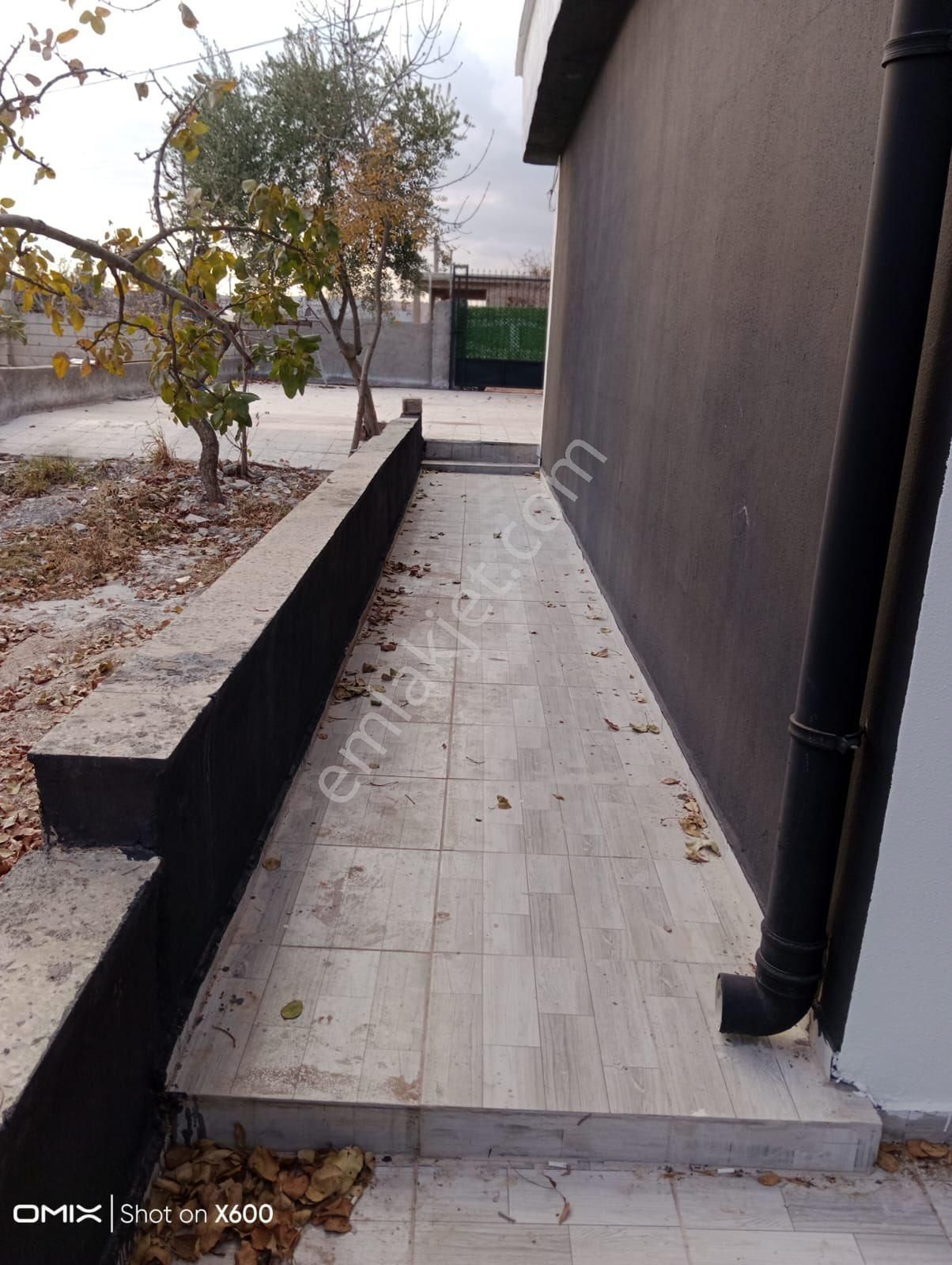 Ulusoy Gayrimenkul Den Yıkarı Arıldasatılık Fıstıklık Ve Havuzlu Bag Evi - Görsel 3