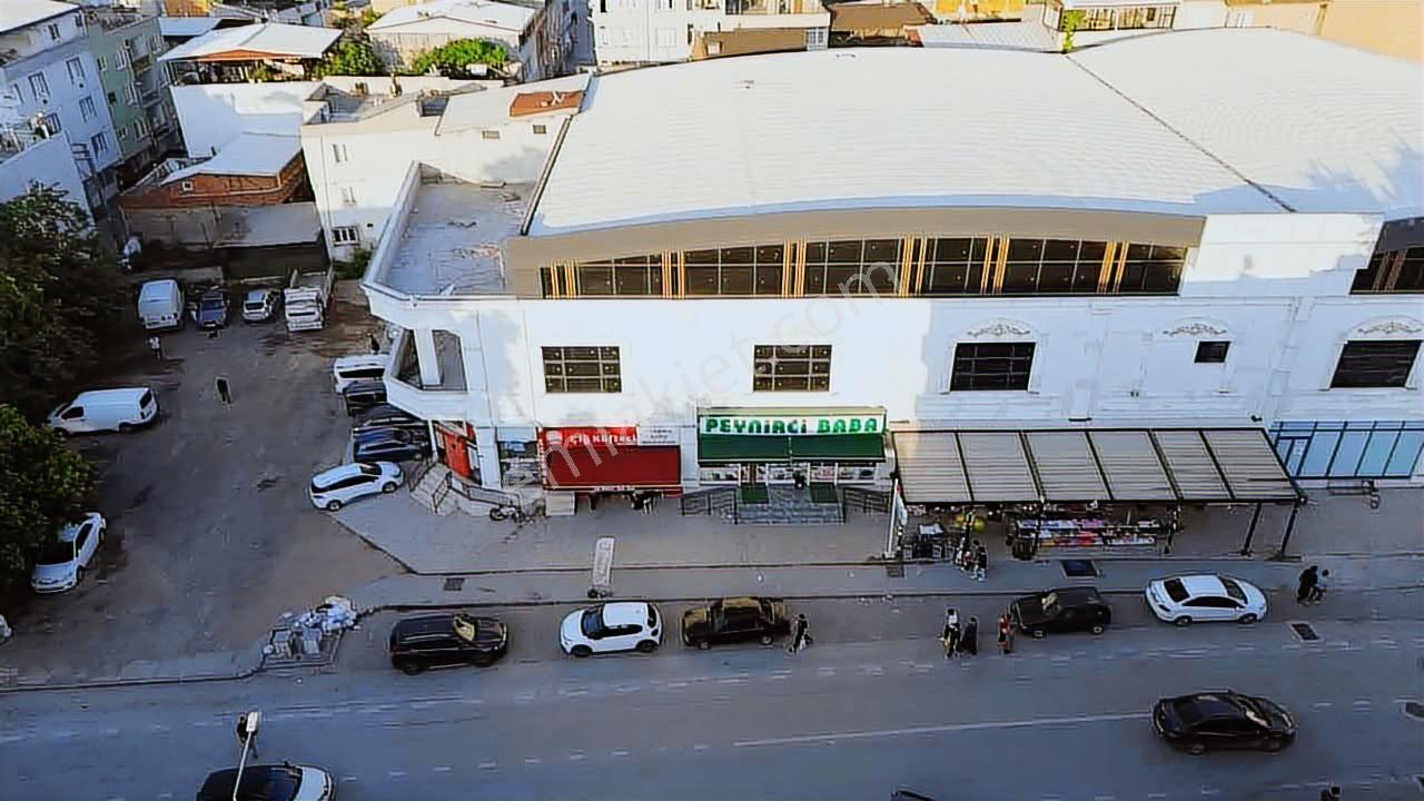 Gürsu Cadde Cephe Vitrinlık Yaya Trafiği Ve İş Merkezinde Dükkan