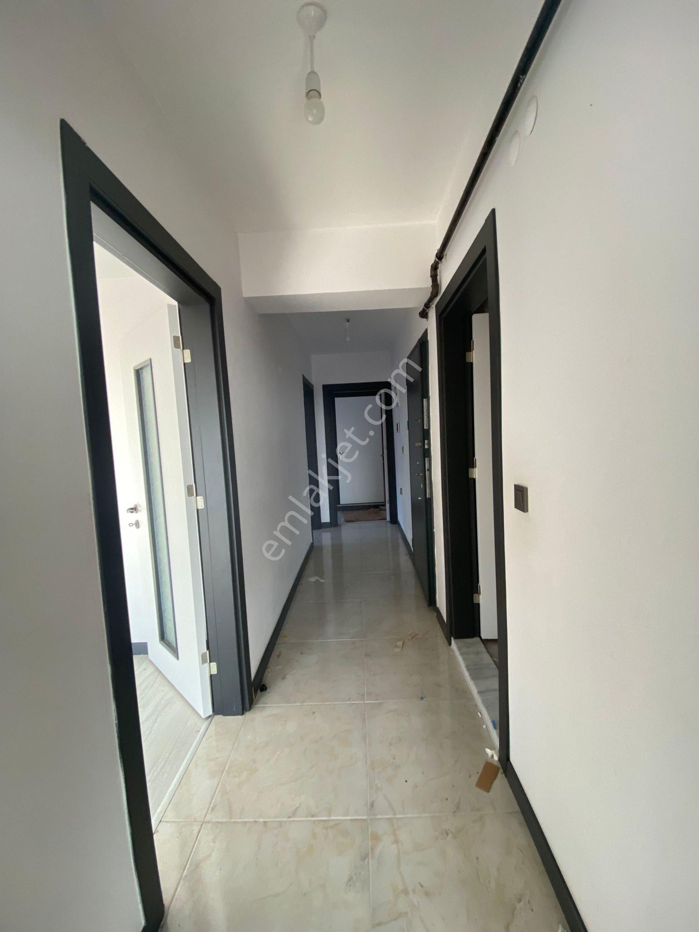 Ayrancılar İnönü Mahallesi’nde Havuzu Sitede 2 + 1 Doğalgazlı Havuz Cepheli Kiralık Daire - Görsel 7