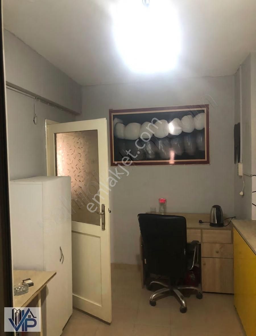 Bafra Vıp Gym'den Cumhuriyet Meydanında Satılık 2+0 Ofis - Görsel 24