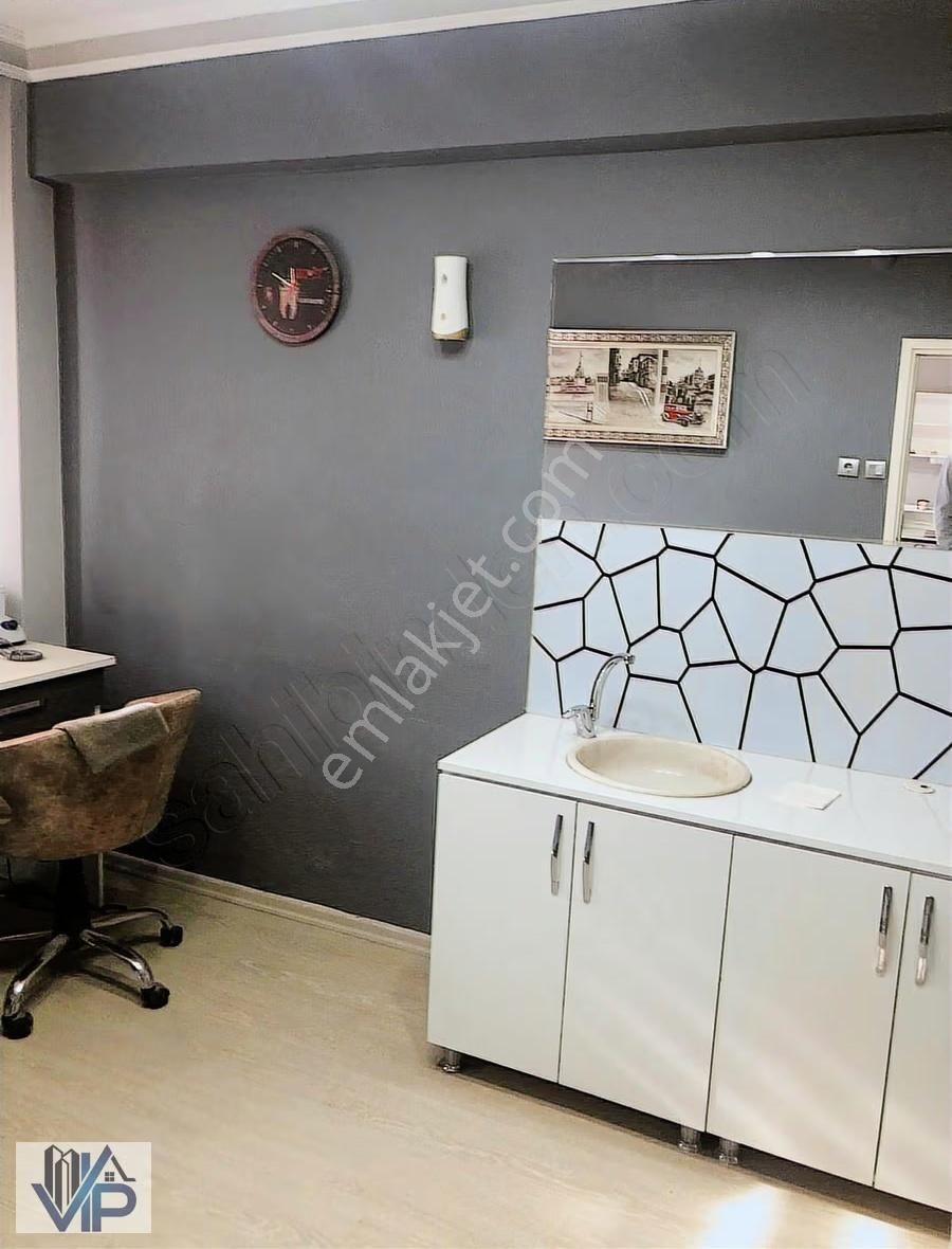 Bafra Vıp Gym'den Cumhuriyet Meydanında Satılık 2+0 Ofis - Görsel 21
