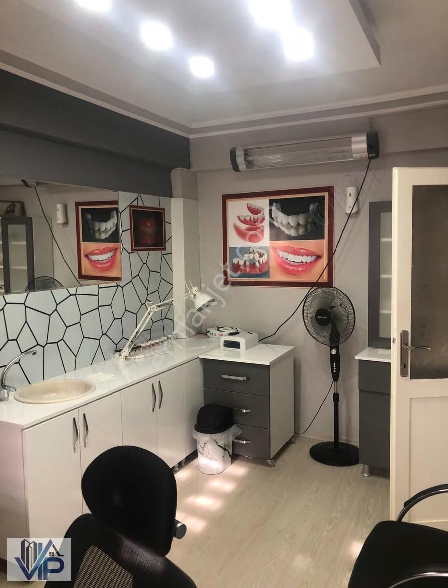 Bafra Vıp Gym'den Cumhuriyet Meydanında Satılık 2+0 Ofis - Görsel 14
