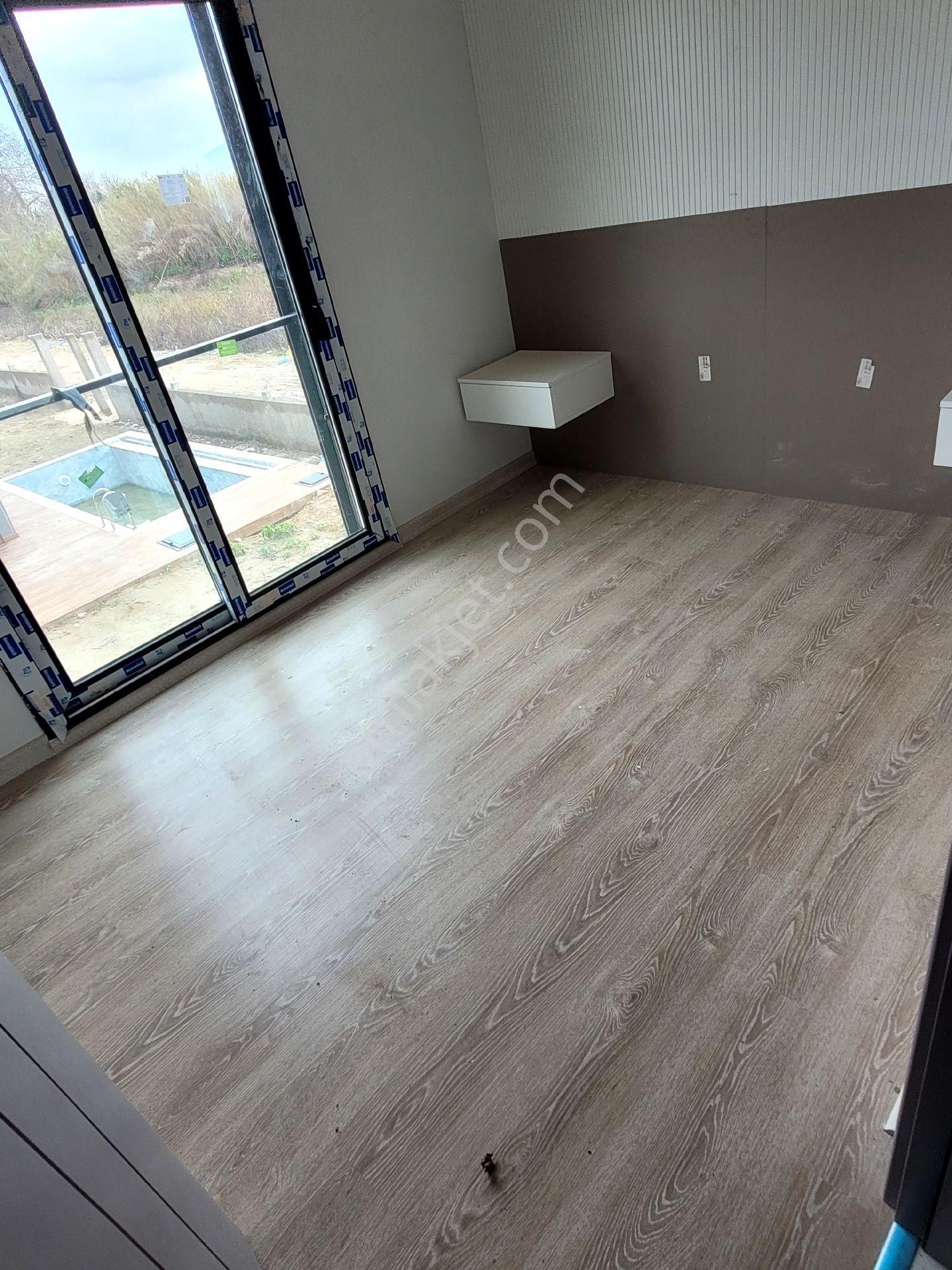 Kuşadası Davutlar Satılık3+1 Villa - Görsel 16