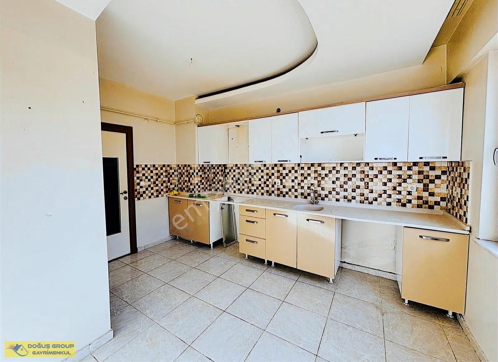 İldem'de Harika Konumlu Güney Cepheli 3+1 Yapsat Satılık Daire