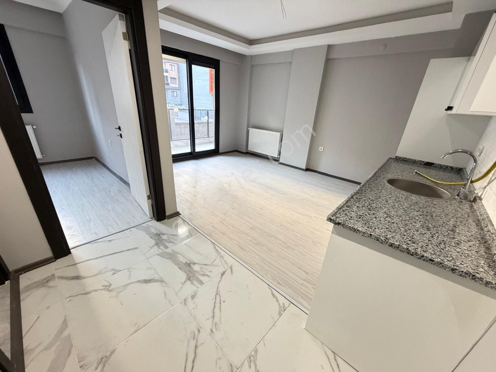 Kredi Sınırı Yok Buca Da Site İçi Balkonlu Sıfır 1+1 Daireler - Görsel 4