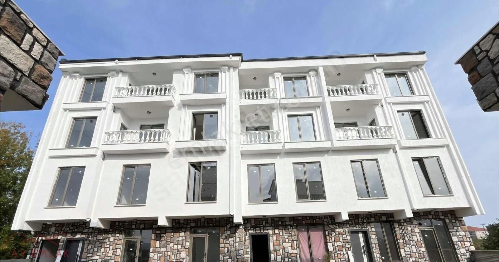 Site İçerisinde Araç Takasına Uygun 1+1 Sıfır Lüks Daire. - Görsel 14