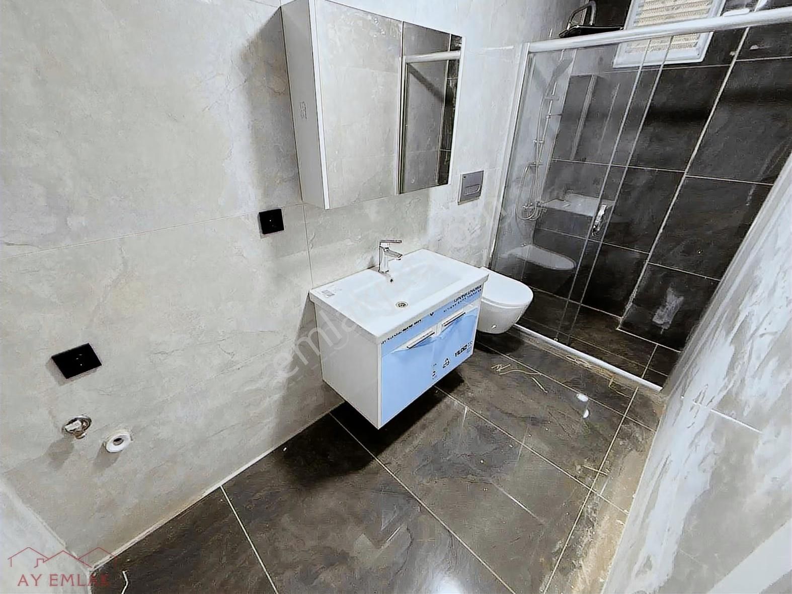 Akkumda Denize Yakın Müstakil Bahçe Kullanımlı 2+1 Lüks Daire - Görsel 15