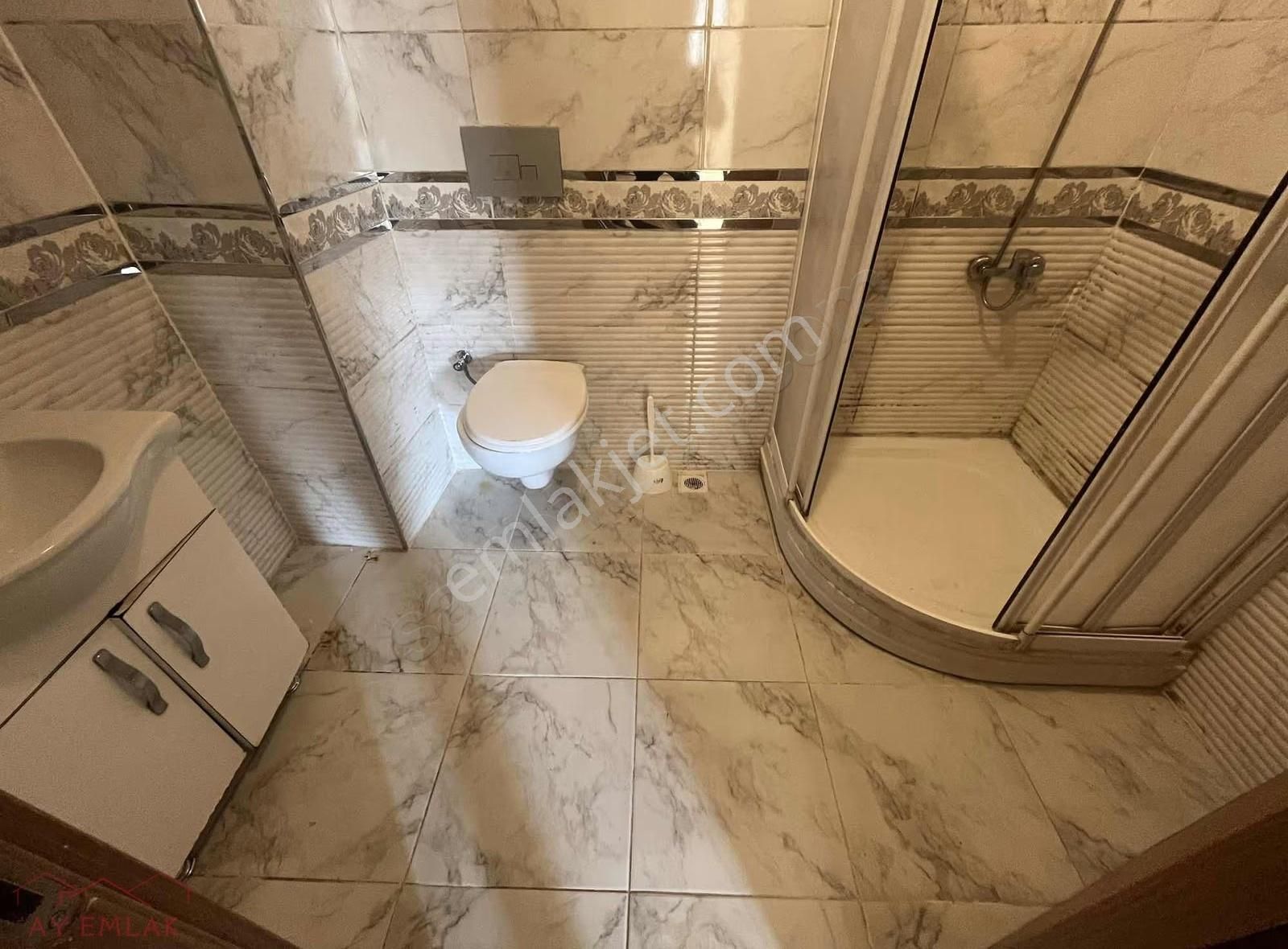 Ay Emlaktan Liman Bölgesinde Kiralık 2+1 Bahçe Kullanımlı Daire. - Görsel 7