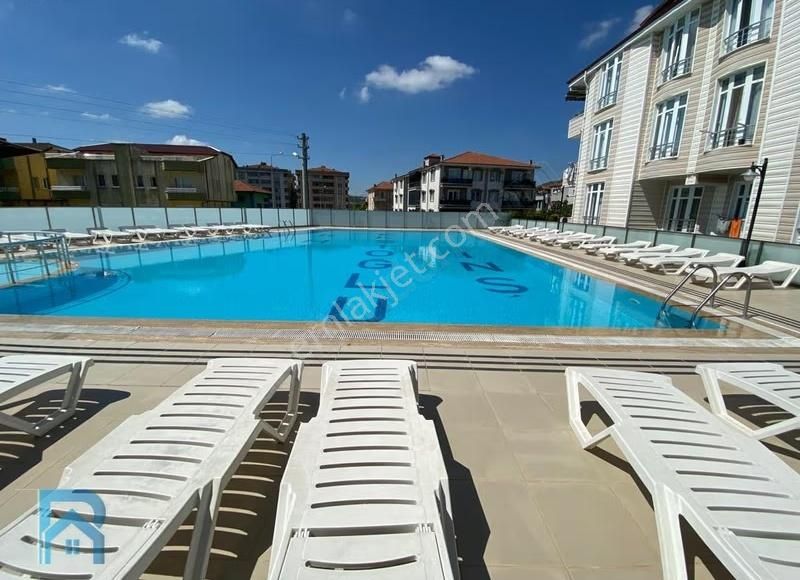 Prestijli Konum | Denize Çok Yakın Havuzlu Ve Güvenlikli Site - Görsel 6