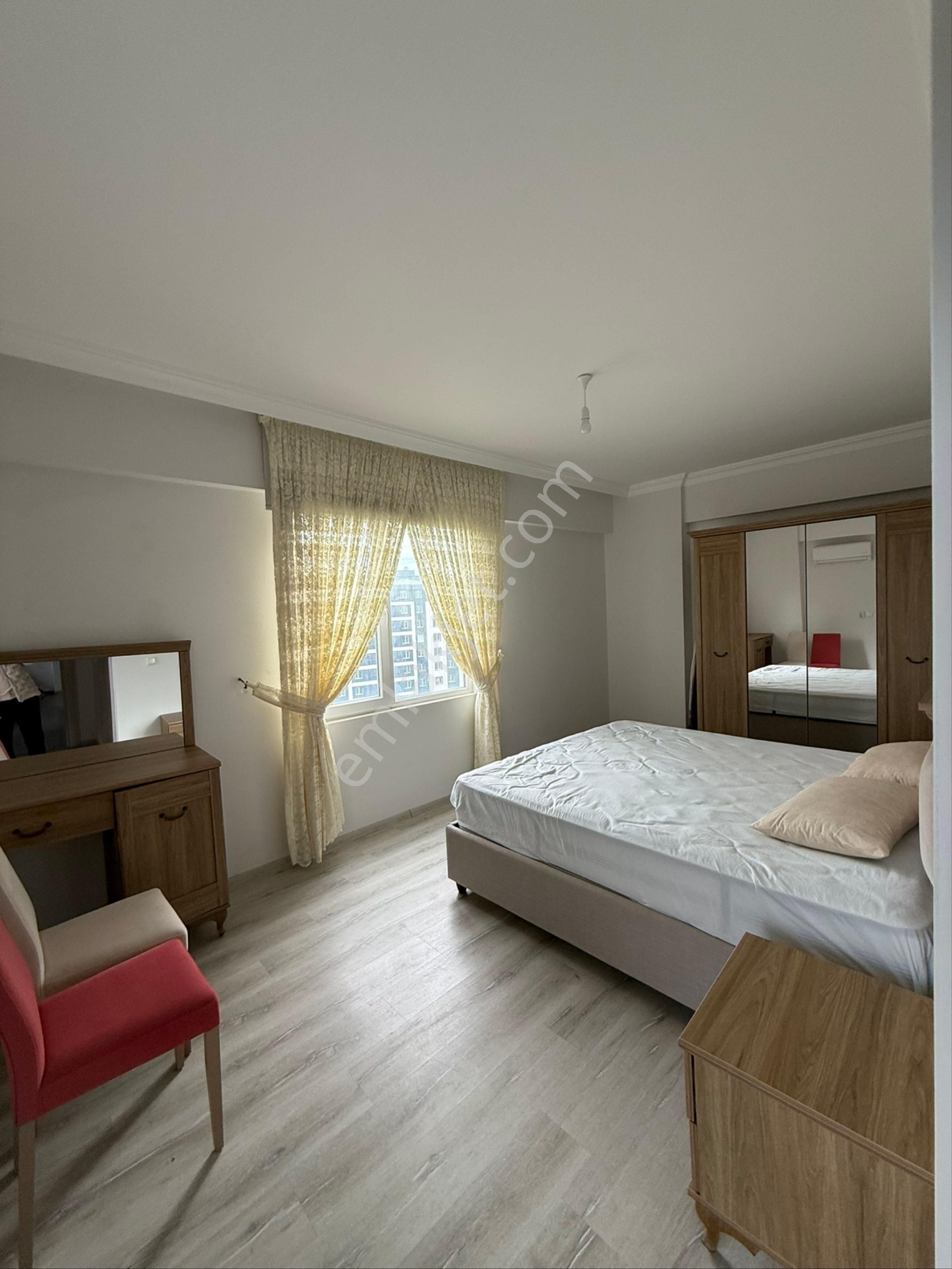 Takaslı Sahibinden 140m² Eşyalı 3+1 Deniz Ve Şehir Manzaralı - Görsel 12