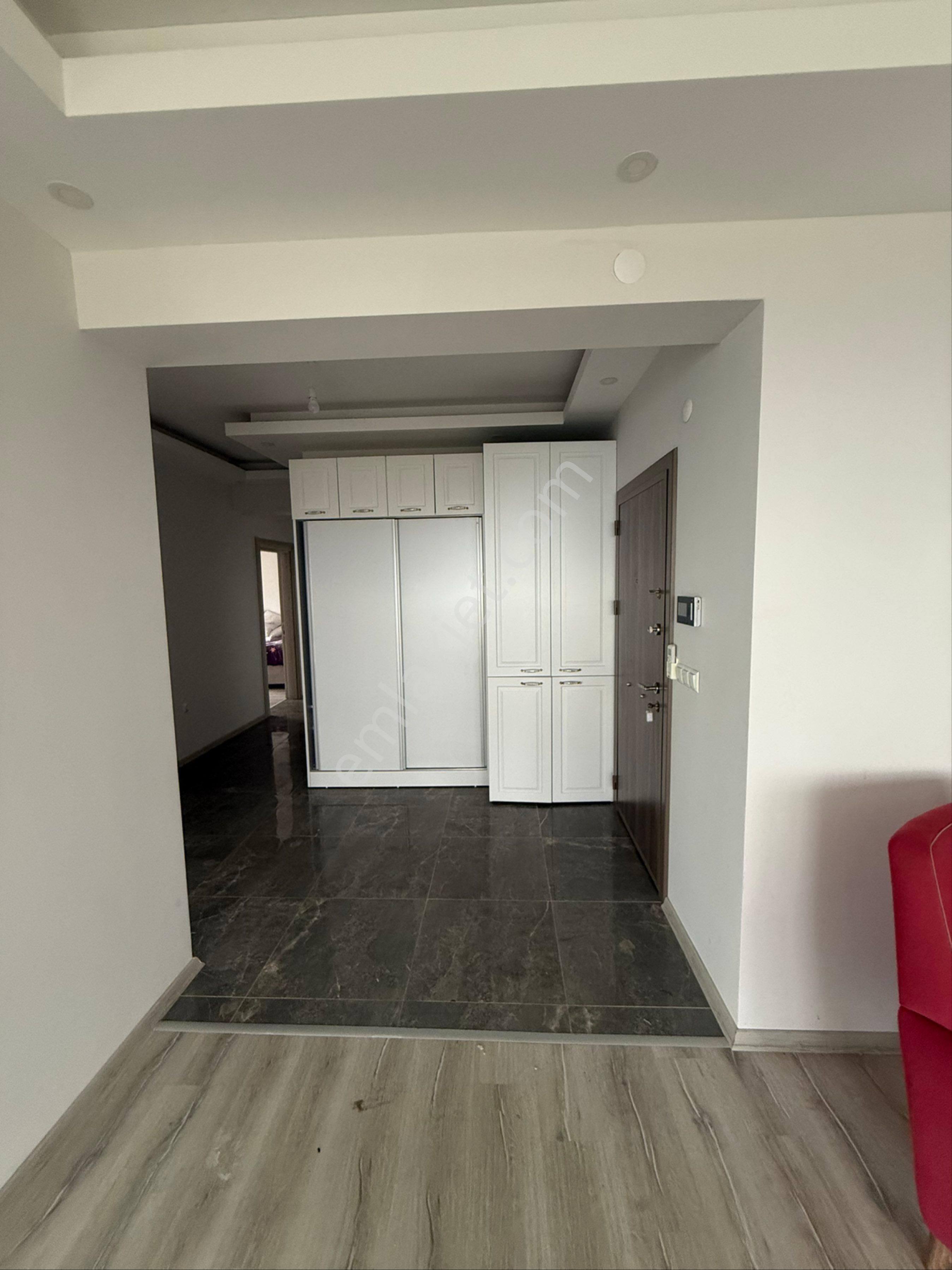 Takaslı Sahibinden 140m² Eşyalı 3+1 Deniz Ve Şehir Manzaralı - Görsel 6