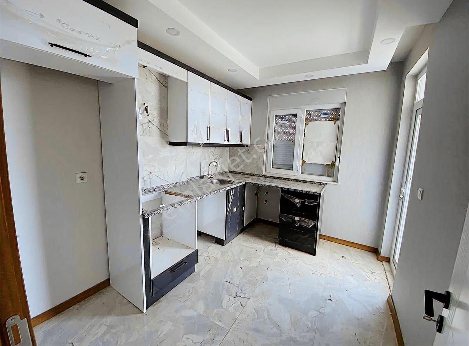 Aydoğmuş Mah Katta Sıfır İskanlı Her Şeyi Ayrı 2+1 - Görsel 19