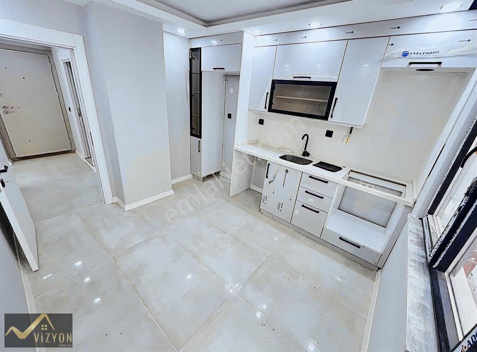 Vizyon Emlak'tan Bayramoğlu Emniyet Yakını Lüks 2+1 Daire - Görsel 12