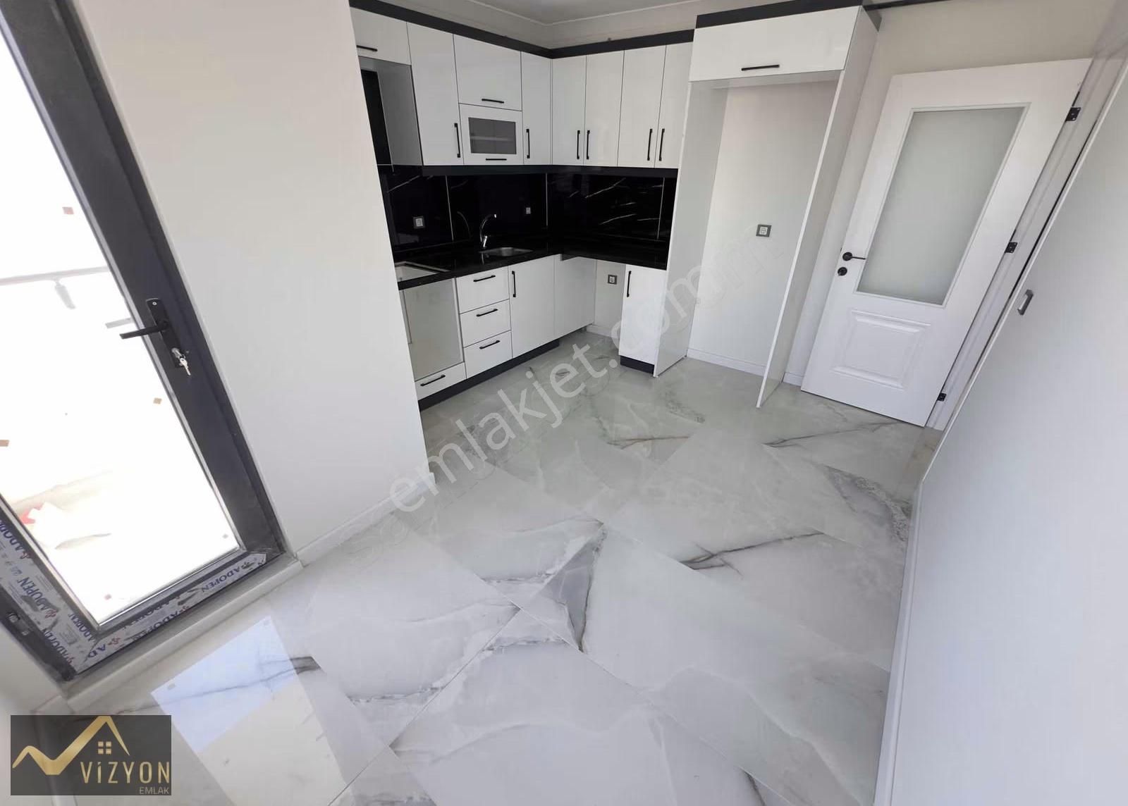 Vizyon Emlak'tan Tuzla Cad Yakını Manzaralı 100m2 3+1 Daire - Görsel 11