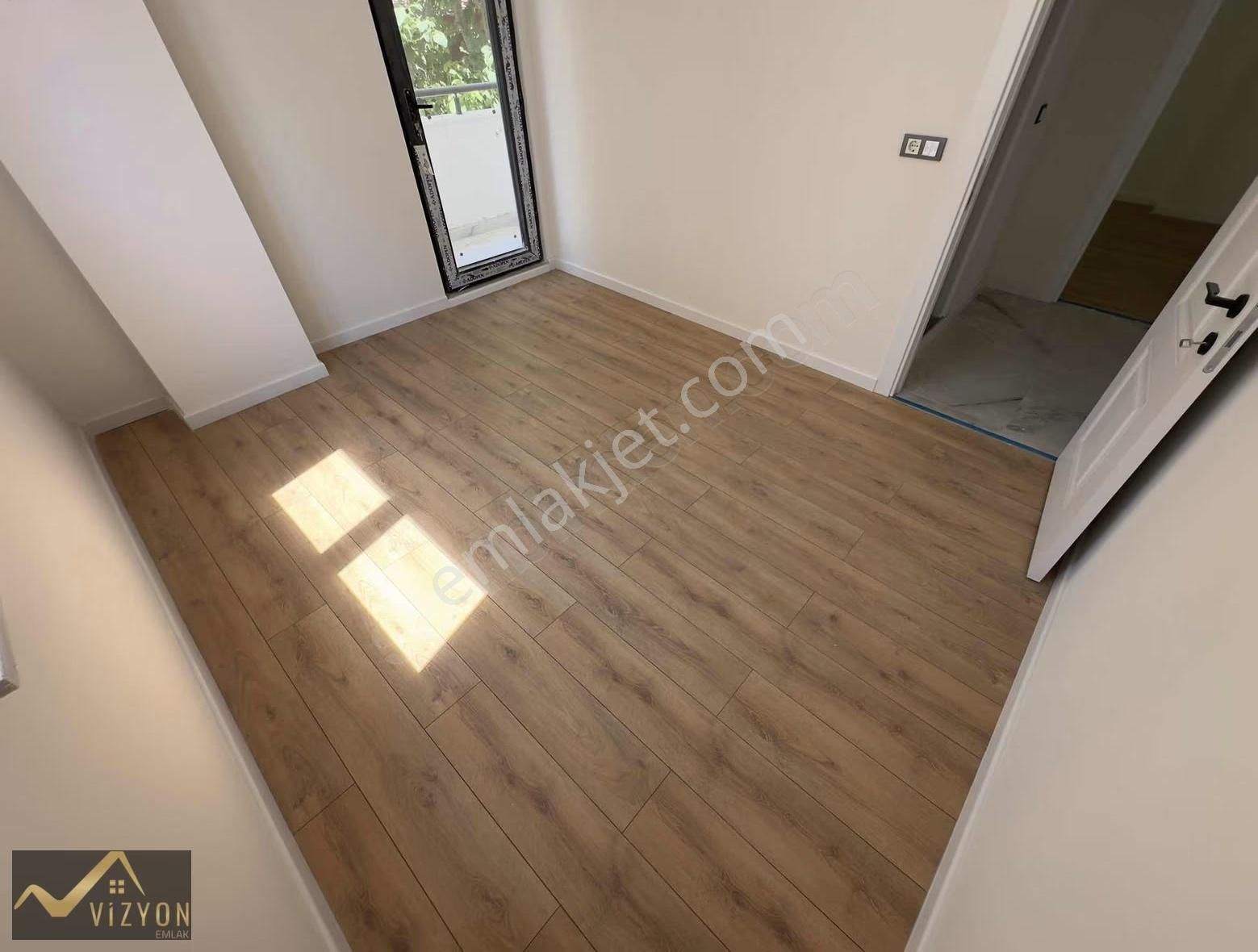 Vizyon Emlak'tan Tuzla Cad Yakını Manzaralı 100m2 3+1 Daire - Görsel 8