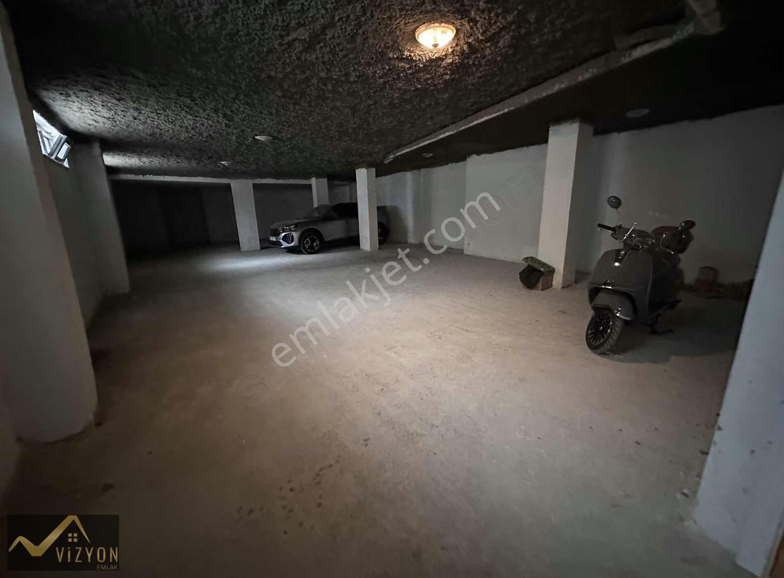 Vizyon Emlak'tan Çift Girişli Asansörlü K.otoparklı Dubleks - Görsel 14