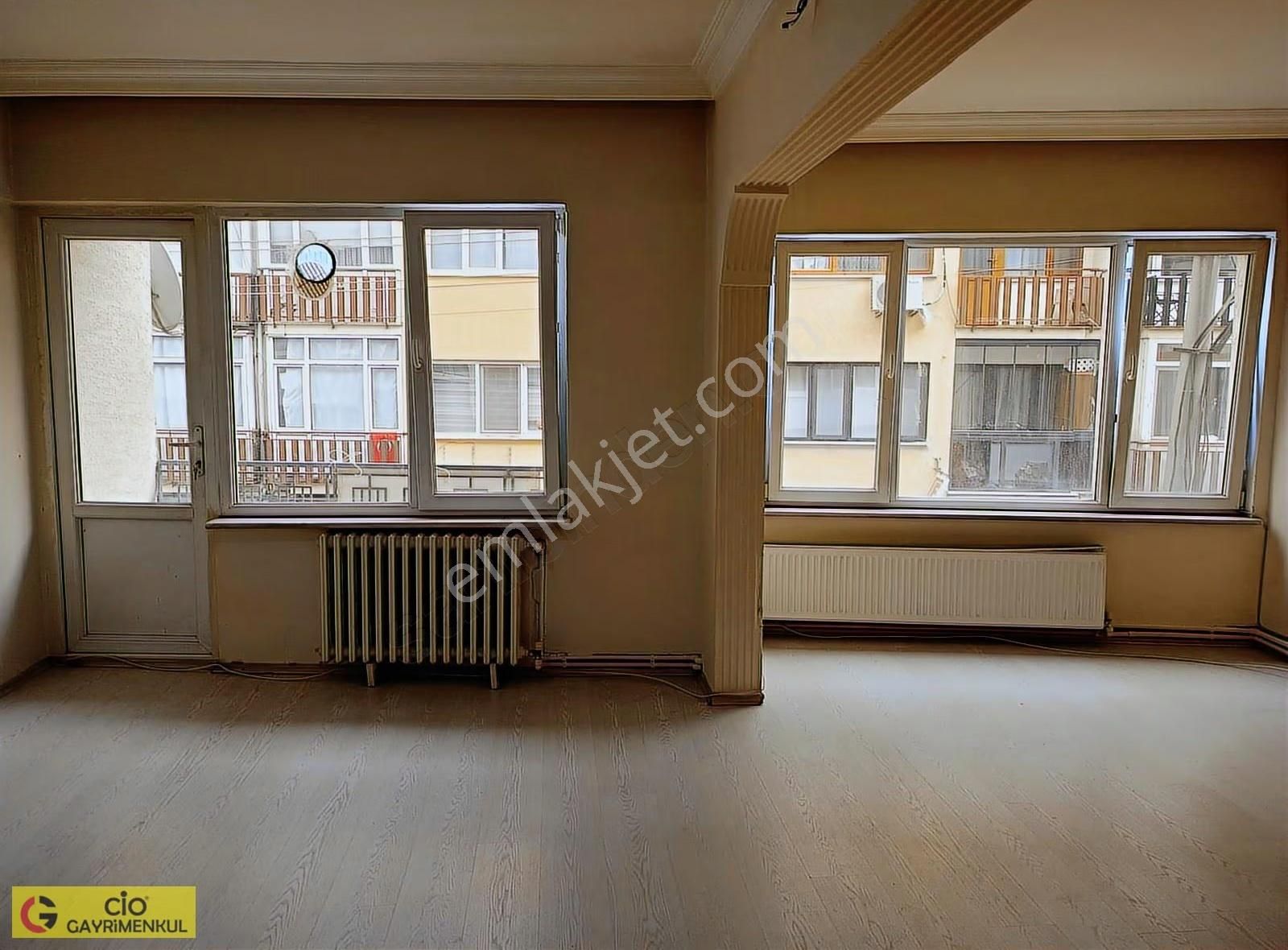 Cio Gayrimenkul'den Hocaalizade Mah Bakımlı Kiralık Daire - Görsel 3