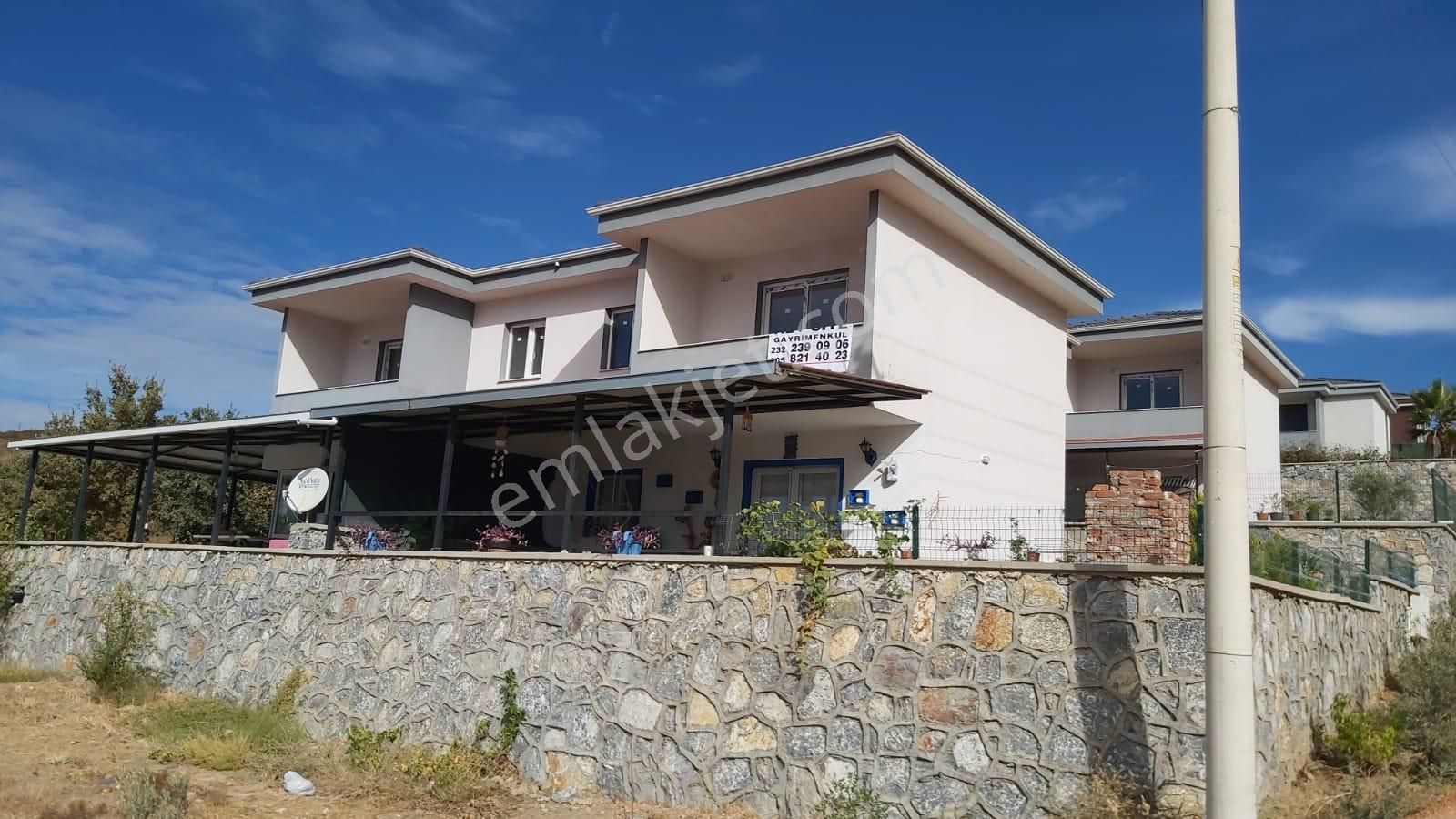 A24 Site Emlak Seferihisar Akarca Da Kiralık Daire