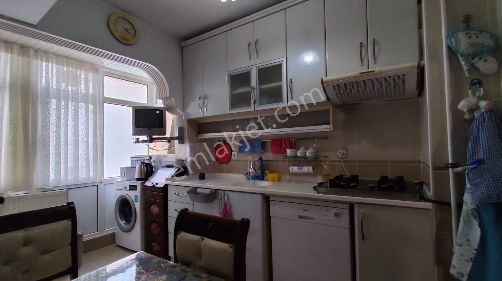 Ergenekon Ödemiş Sokak Yapılı Satılık 3+1 Daire - Görsel 16