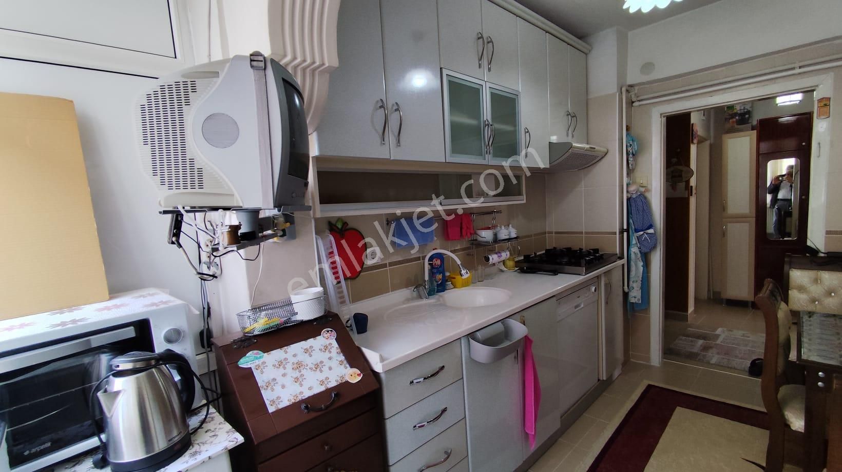 Ergenekon Ödemiş Sokak Yapılı Satılık 3+1 Daire - Görsel 14