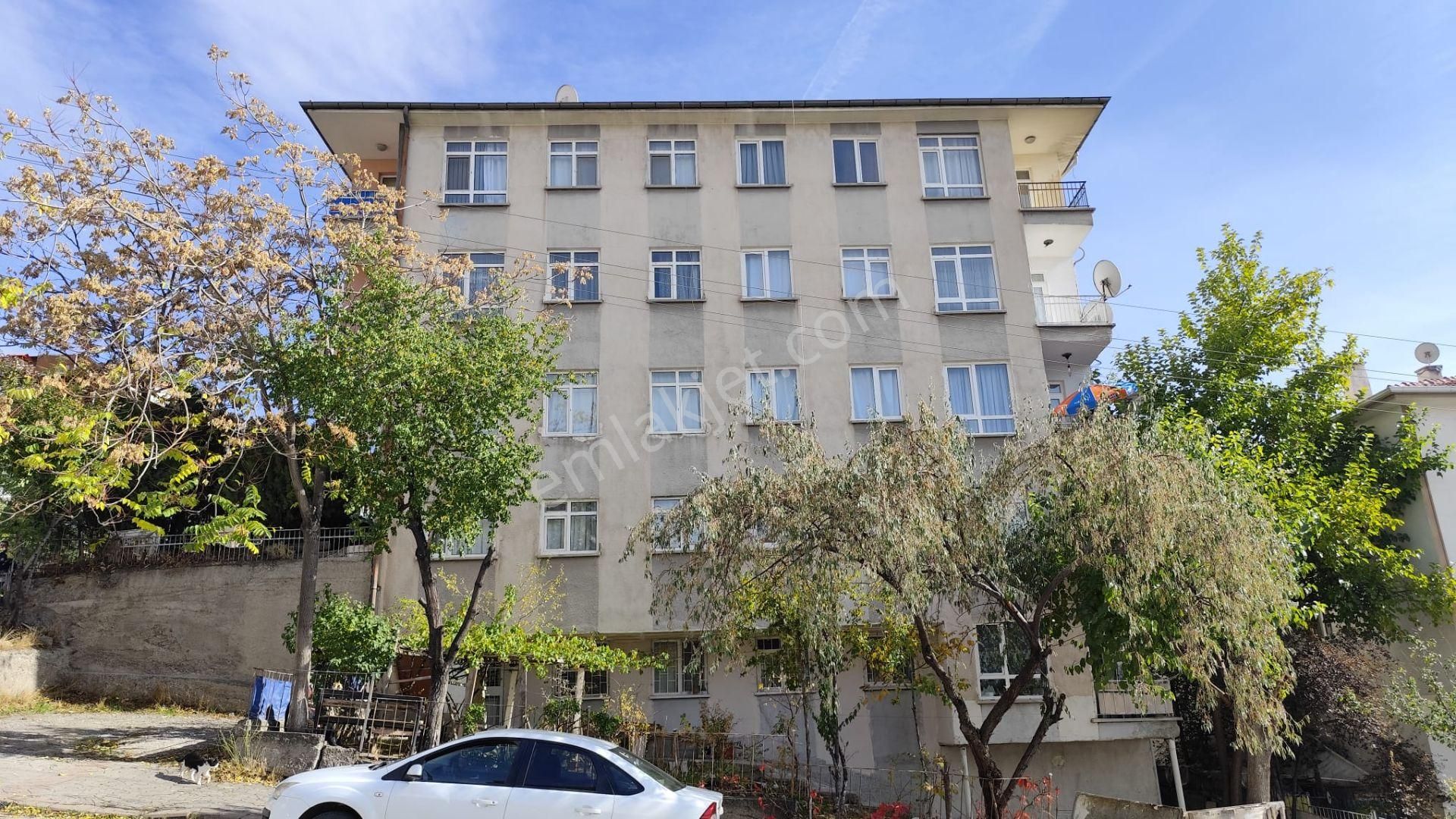 Ergenekon Ödemiş Sokak Yapılı Satılık 3+1 Daire - Görsel 3