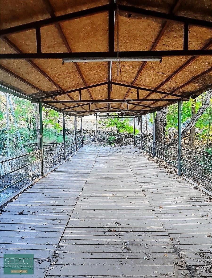 Köyceğiz Yuvarlakçay'a Sınır 3350 M² Bungalovlu Satılık Arazi - Görsel 24