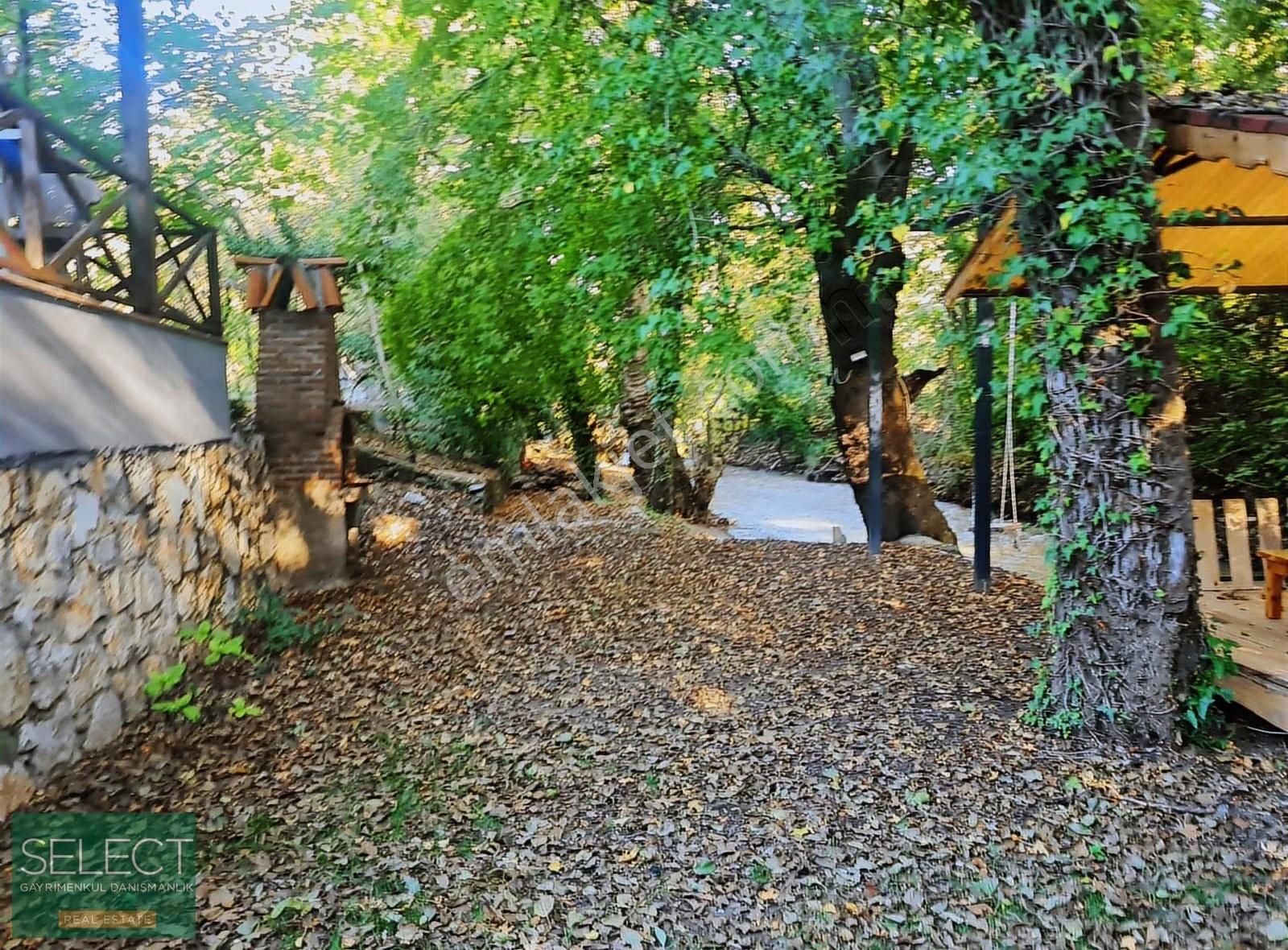 Köyceğiz Yuvarlakçay'a Sınır 3350 M² Bungalovlu Satılık Arazi - Görsel 11