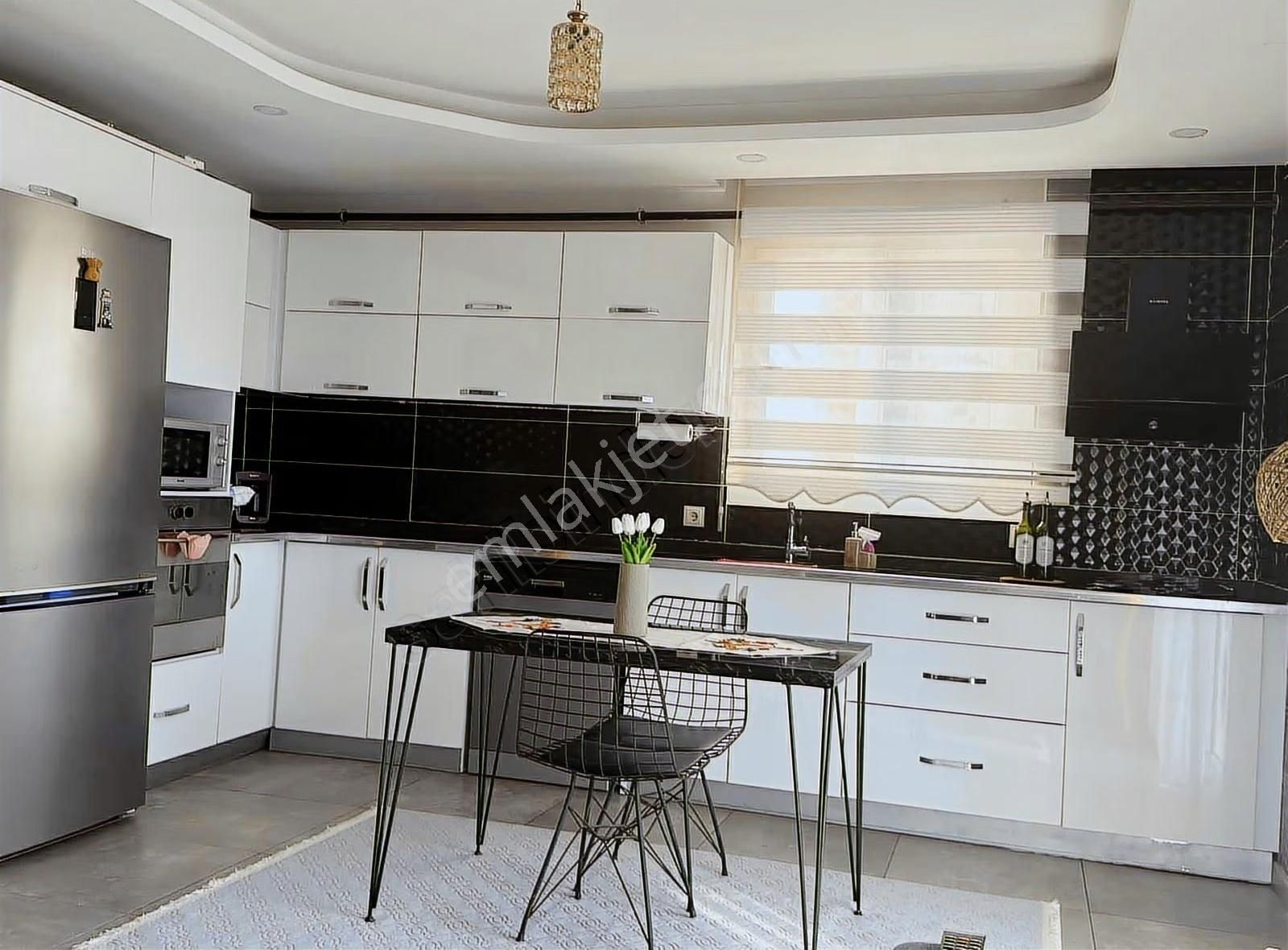 İlim Yolu Üzerinde Satılık Geniş 3+1 Hasarsız - Görsel 7