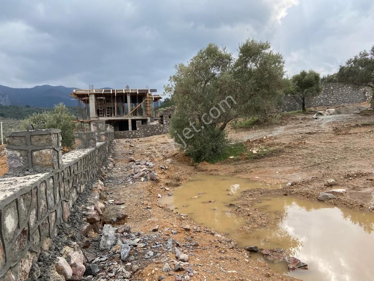 Doğanın İçinde 1000 M² Arsa 2 Adet 100 M² Ev Yapım Hakkı - Görsel 7