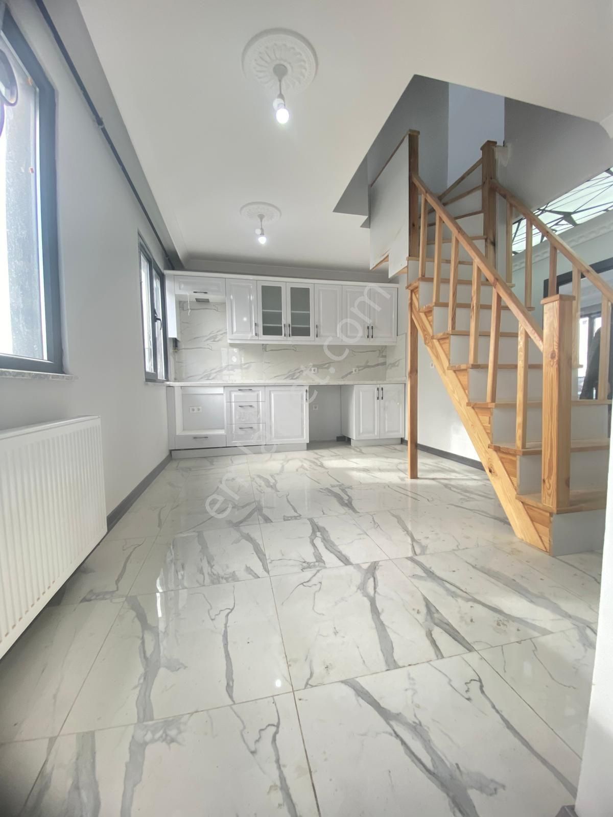 Mimarsinan Mah 3+1 Çift Daire Özelliğinde Çatı Dubleks - Görsel 9