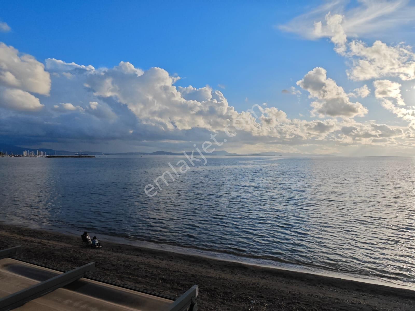 Efsane Nazar Boncuğu Dikili Çandarlı Plaja Kumsala Sıfır 2+1 Daire - Görsel 10