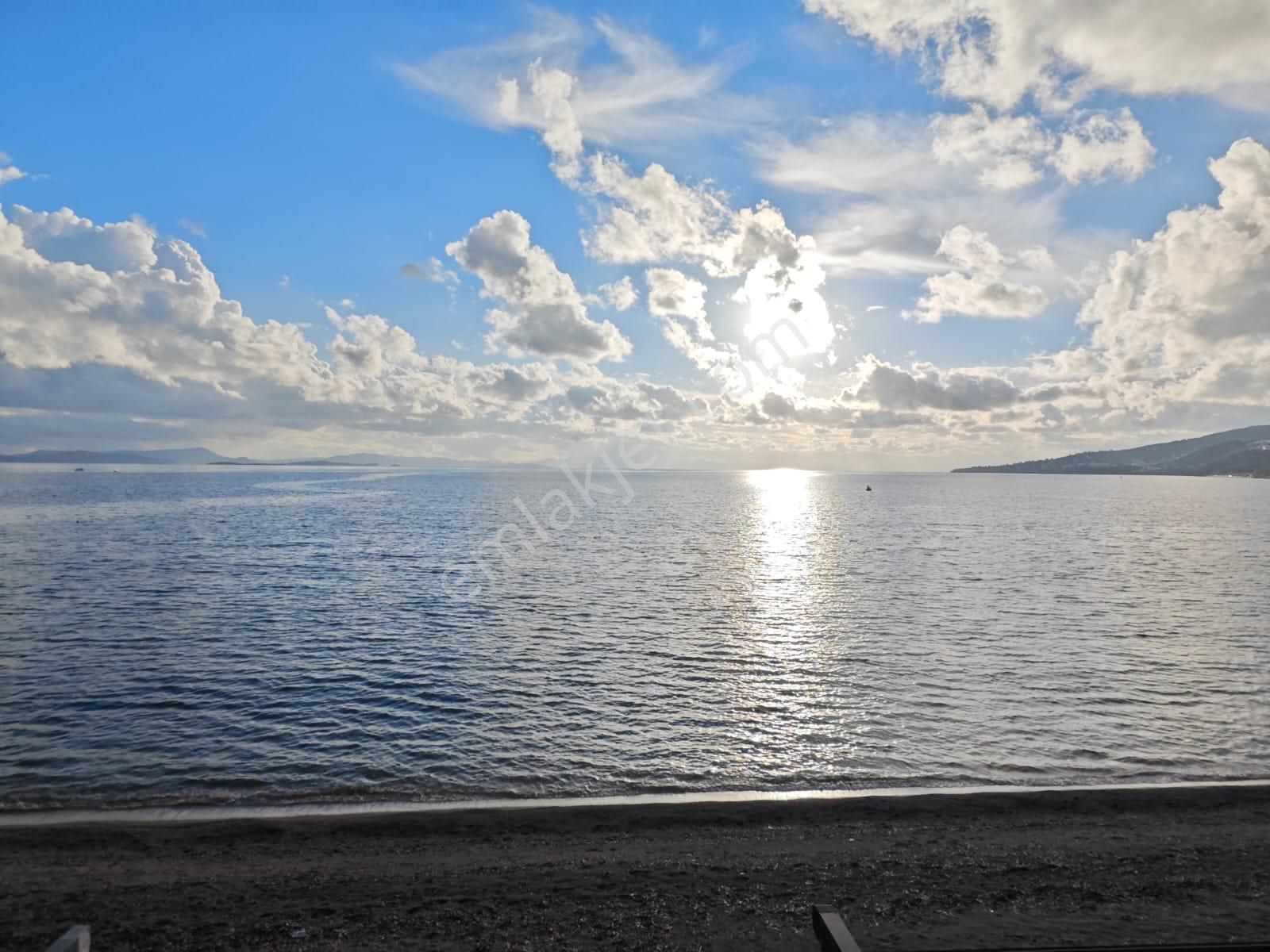 Efsane Nazar Boncuğu Dikili Çandarlı Plaja Kumsala Sıfır 2+1 Daire - Görsel 14