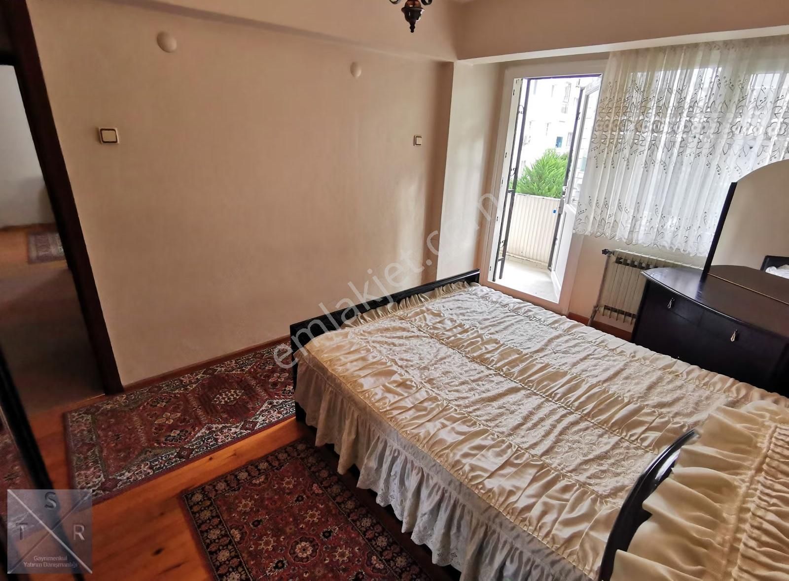 Tsr'den Girne Caddesinde,çift Cepheli Satılık Büyük 3+1 Daire - Görsel 27