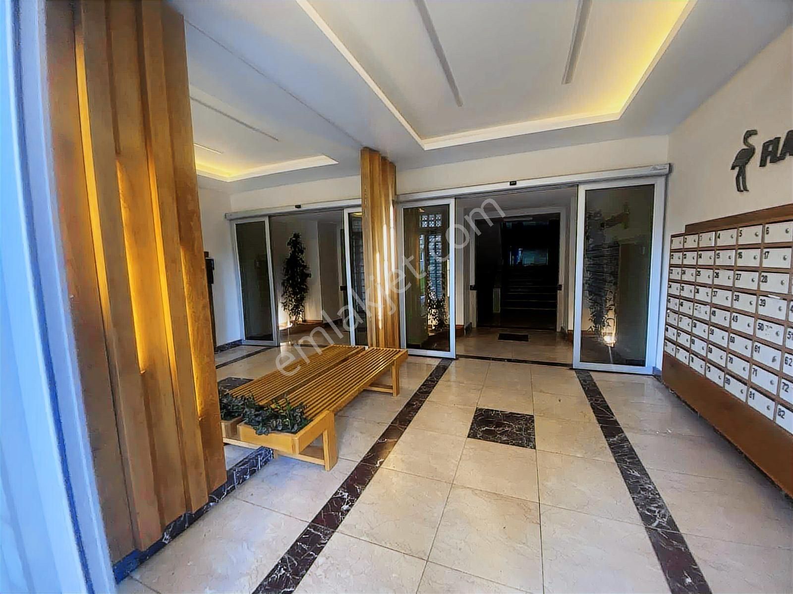 Flamingolarda Deniz Manzaralı Full Tadilatlı Kiralık 2+1 Daire