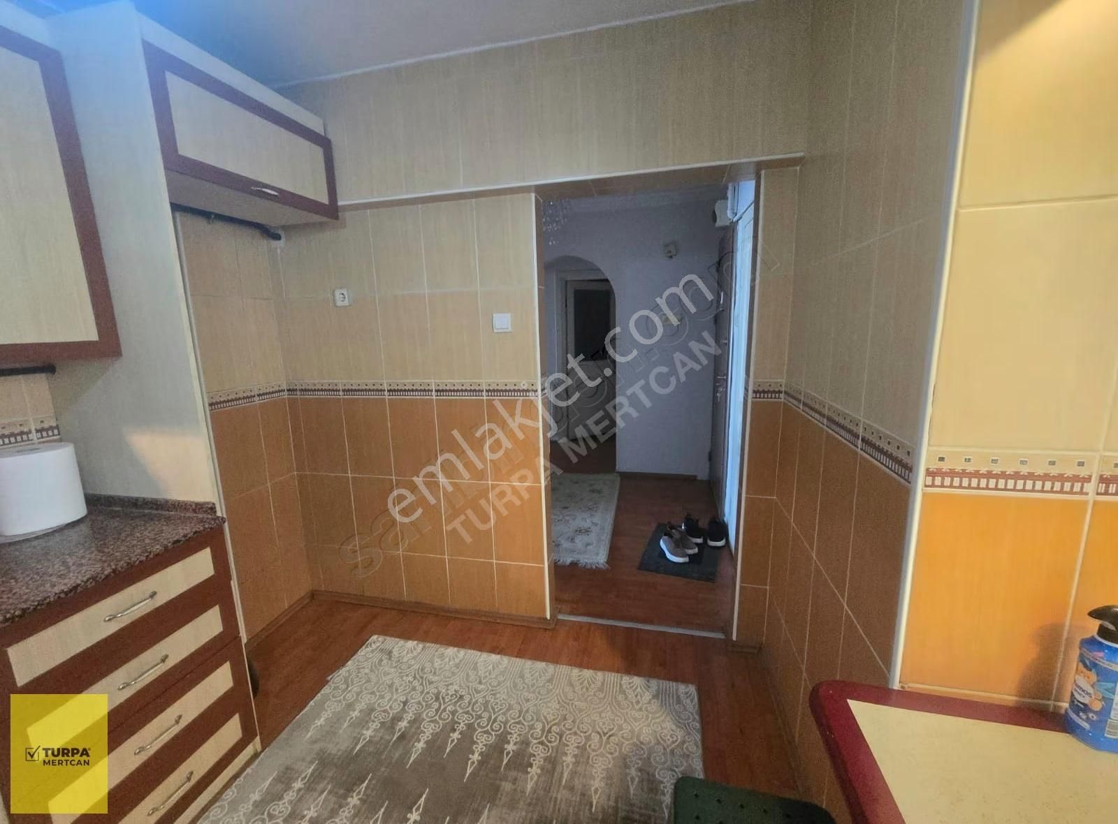 Bornova Ankara Cadde Üzeri Satılık 3+1 Daire - Görsel 12