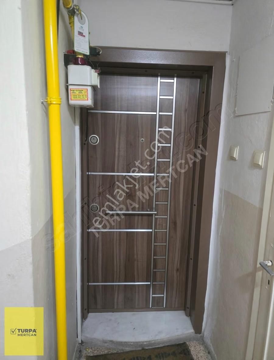Bornova Ankara Cadde Üzeri Satılık 3+1 Daire - Görsel 21