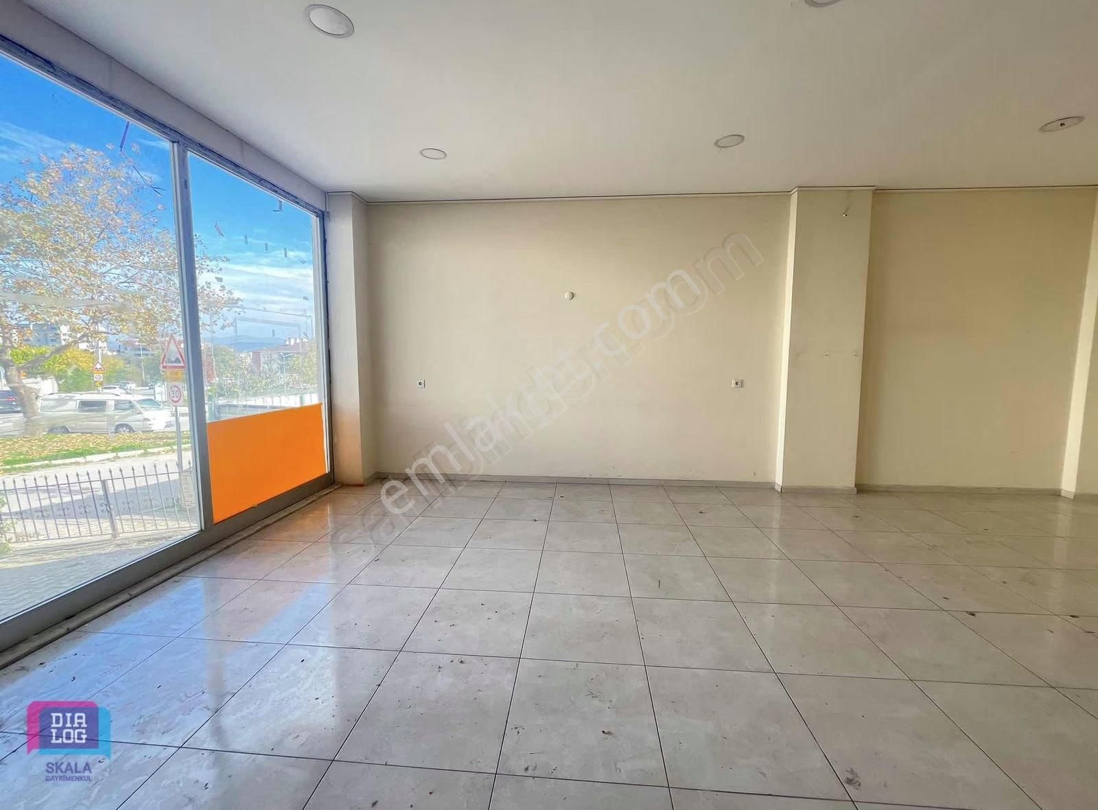 Dialog Skala/ Hamitler Cadde Üstü Kiralık Dükkan - Görsel 6