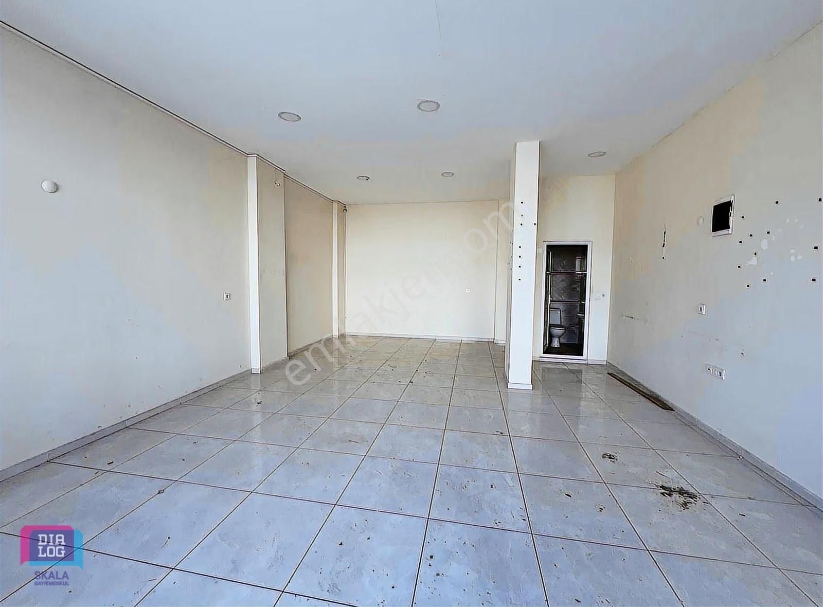 Dialog Skala/ Hamitler Cadde Üstü Kiralık Dükkan - Görsel 15