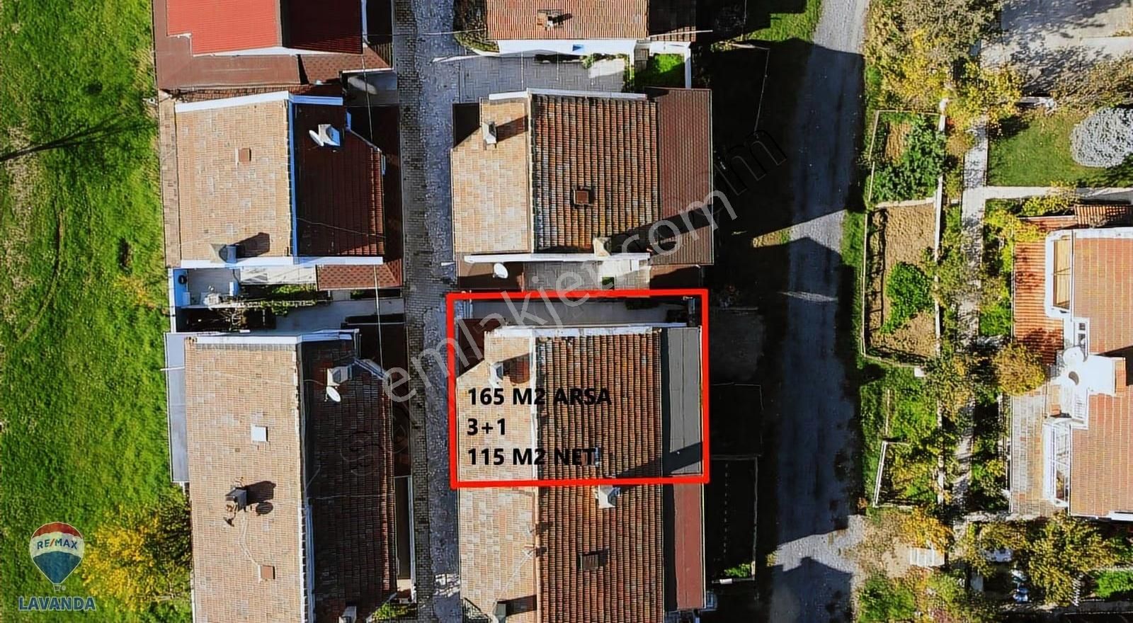 Denize Sıfır Konumda Site İçin'de 3+1 Müstakil Villa - Görsel 5