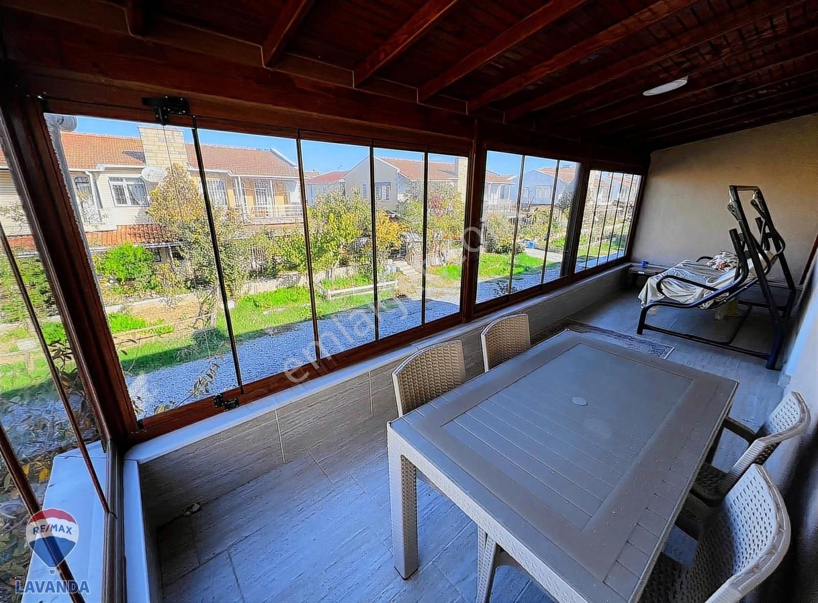 Denize Sıfır Konumda Site İçin'de 3+1 Müstakil Villa - Görsel 3