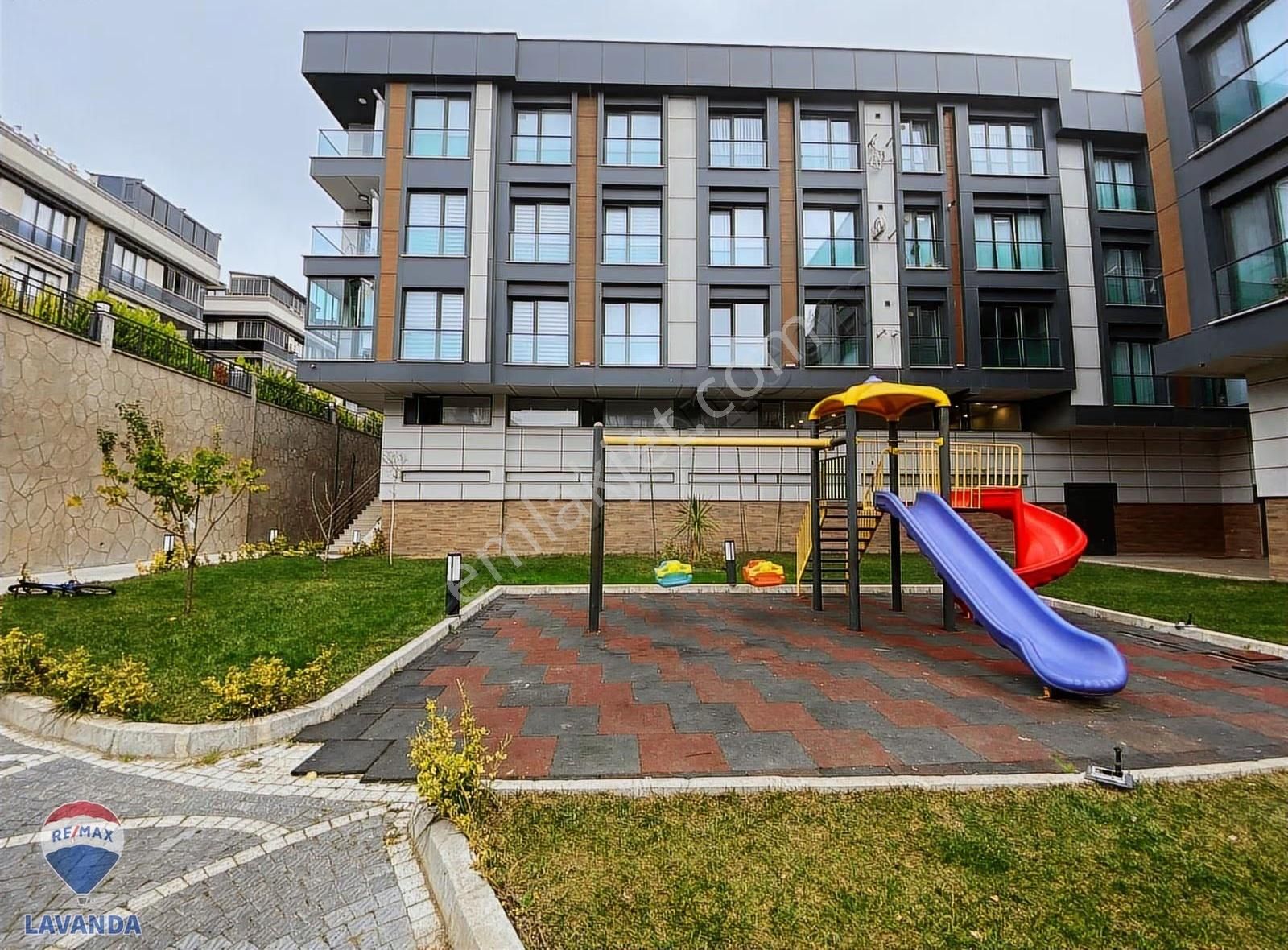 Remax Lavanda'dan Beylikdüzü Kavaklı'da Satılık 3+1 Daire