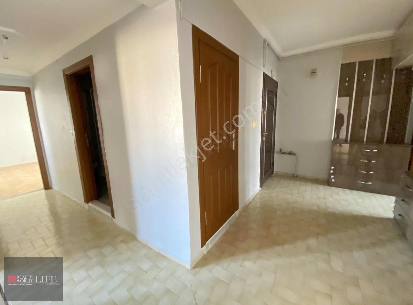 Rw Lıfe // Mamüre Mh. Gazi Yakup Star Cd. Kiralık 3+1 Daire - Görsel 31