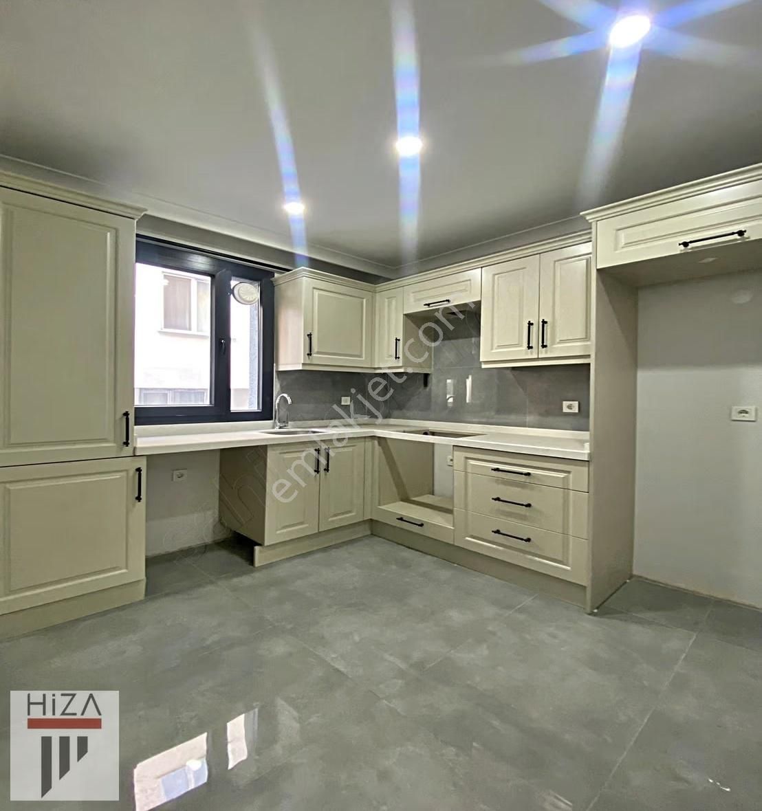 Beylikdüzün'de Metrobüse Yürüme Mesafesinde 2+1 Sıfır Satılık!!! - Görsel 3