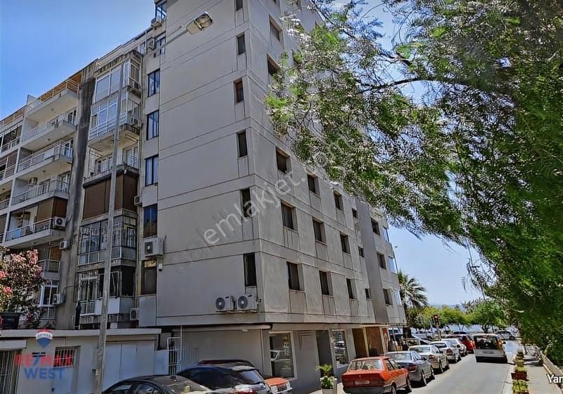 Karşıyaka Sahil 4+1 Tadilatlı Satılık Yalı Dairesi - Görsel 7