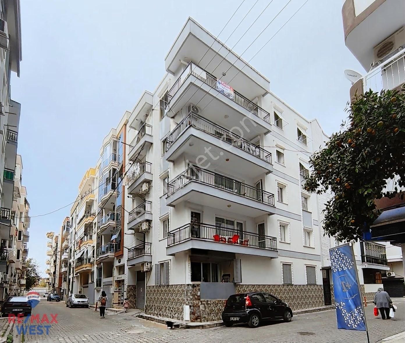 Remax West'ten Goncalarda Tadilatlı Köşe 3+1