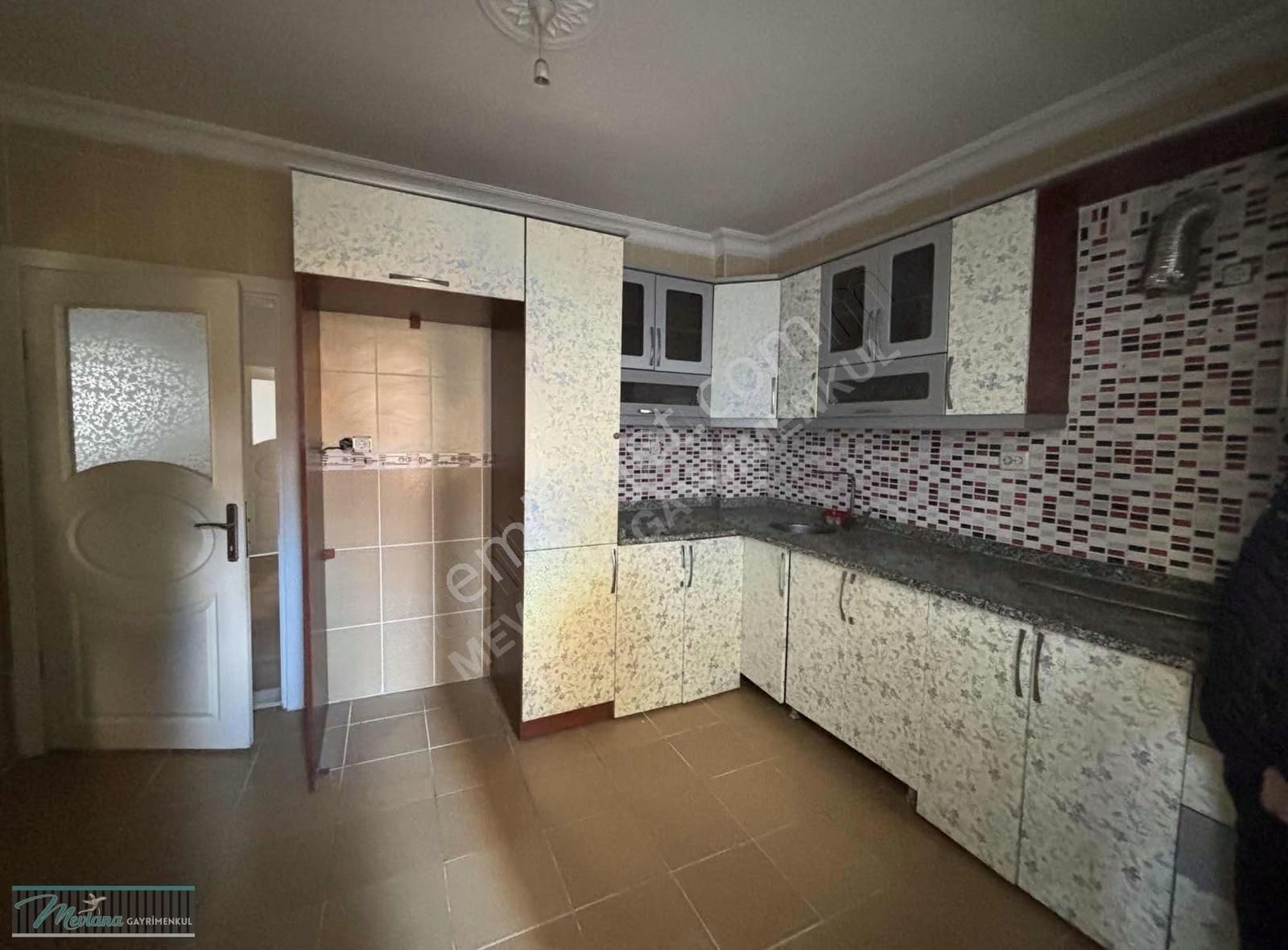 Tuzla Şifa Mahallesin De Satılık Giriş Kat Daire - Görsel 13